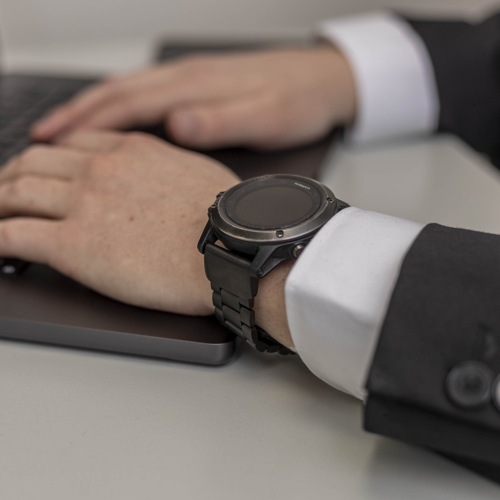 Bandz Garmin Descent MK2(i) Steel Strap 'Classic' (Black)