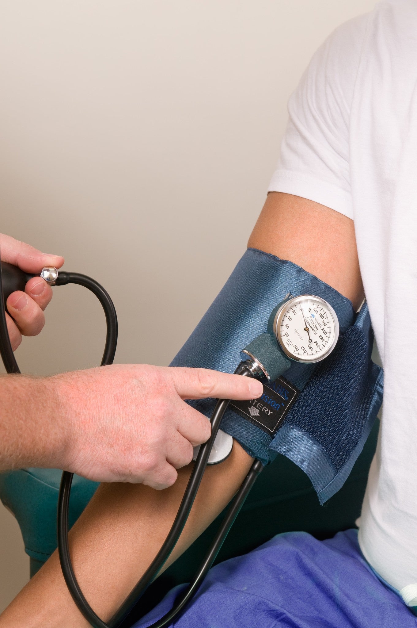 Best smartwatch with blood pressure monitor (Top 4)