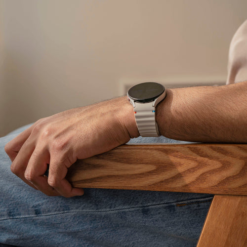 Samsung Galaxy Watch 6 Classic 47mm Wave bandje (sterrenlicht)