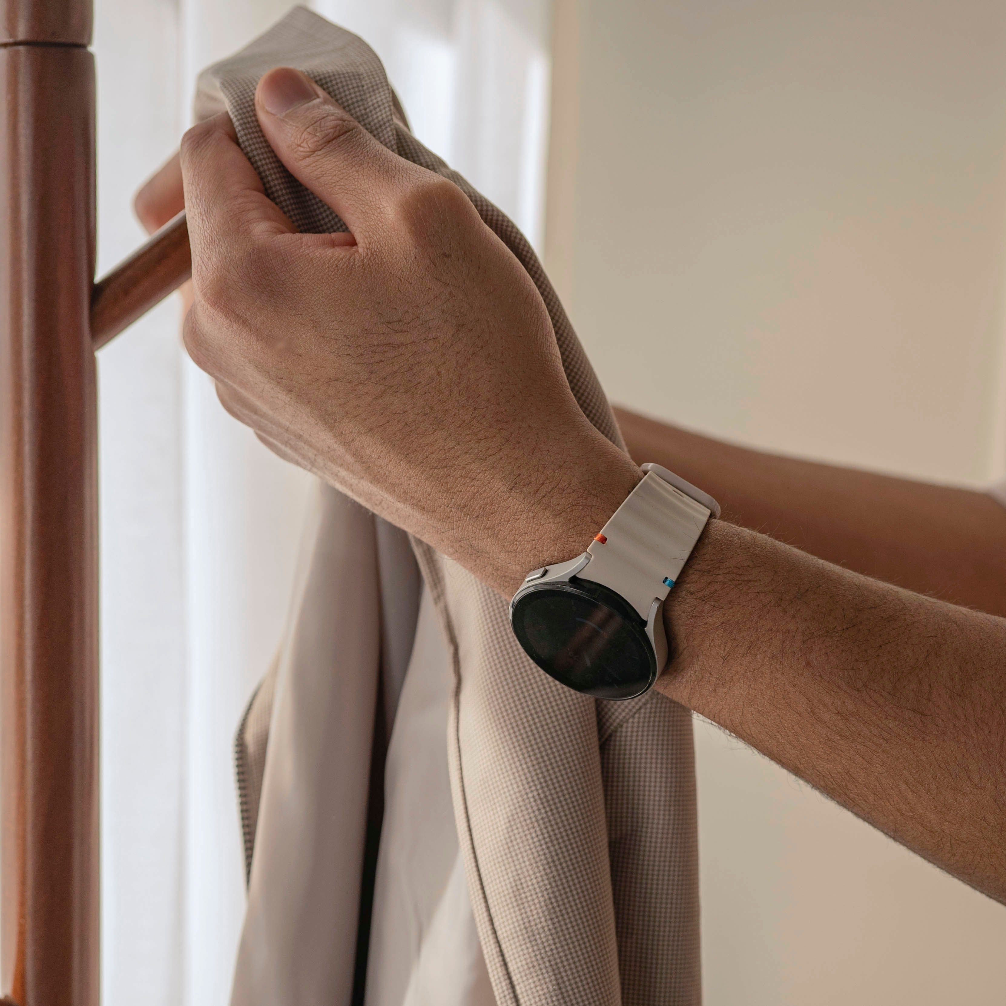 Samsung Galaxy Watch 4 44mm Wave bandje (sterrenlicht)