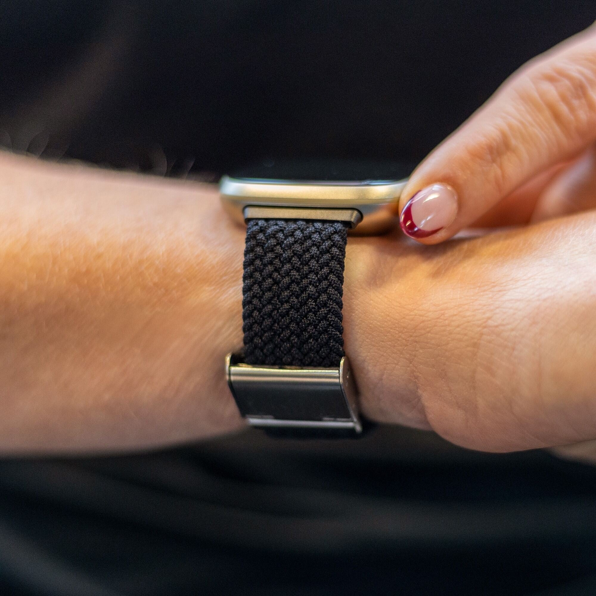 Fitbit Versa 3 verstellbares geflochtenes Armband (Schwarz)