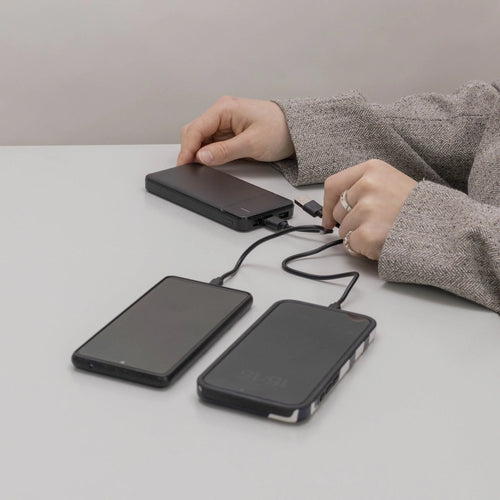 Ultrathin 10,000 mAh powerbank (black)