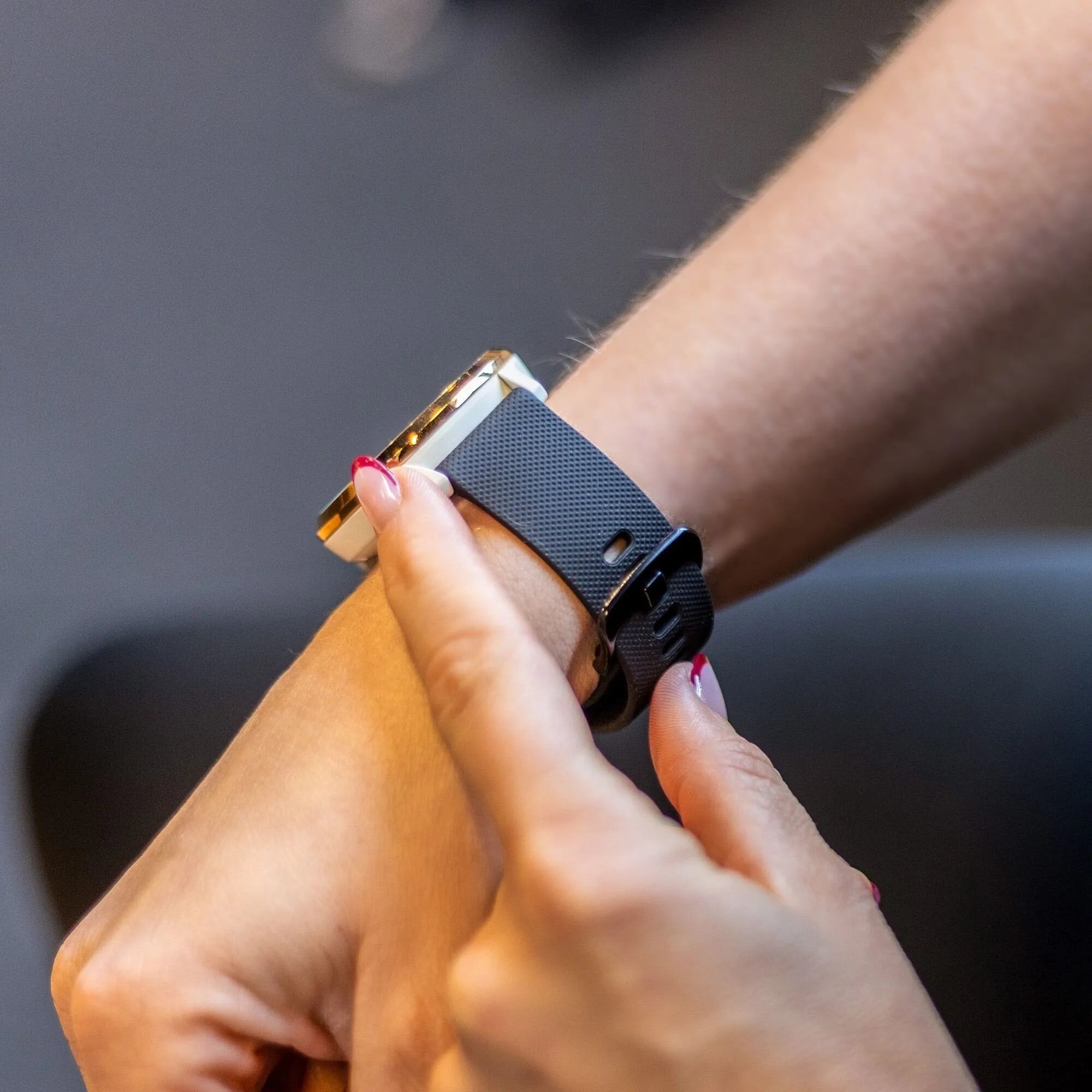 Polar Ignite 3 Luxus-Silikonarmband (Schwarz)