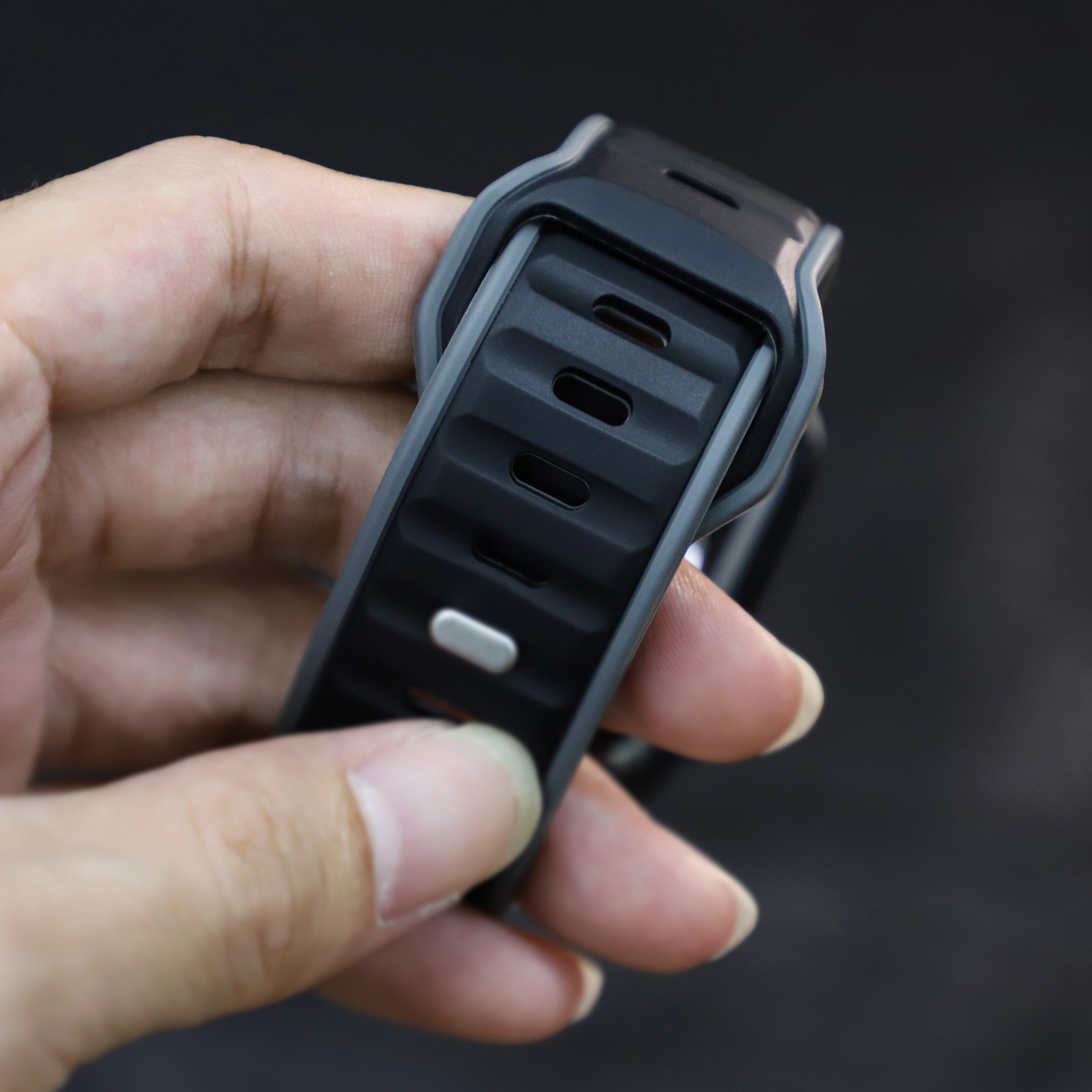 Correa de silicona premium outdoor Apple Watch (negra/gris)
