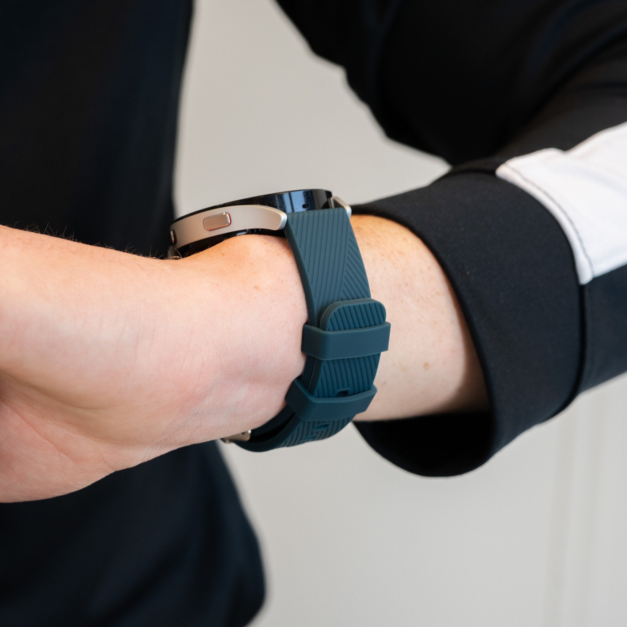 Bandz Suunto Vertical 2 Silicone Strap 'Deluxe' (Dark Green)