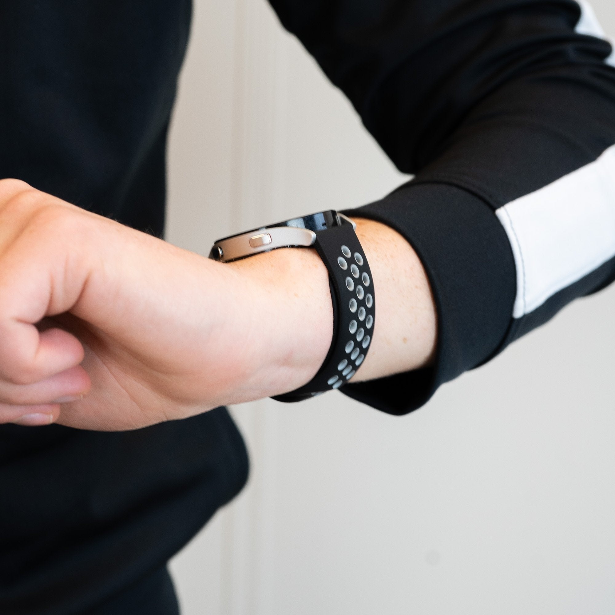 Bandz Coros Apex 42mm Sport Strap 'Deluxe' (Black/Grey)