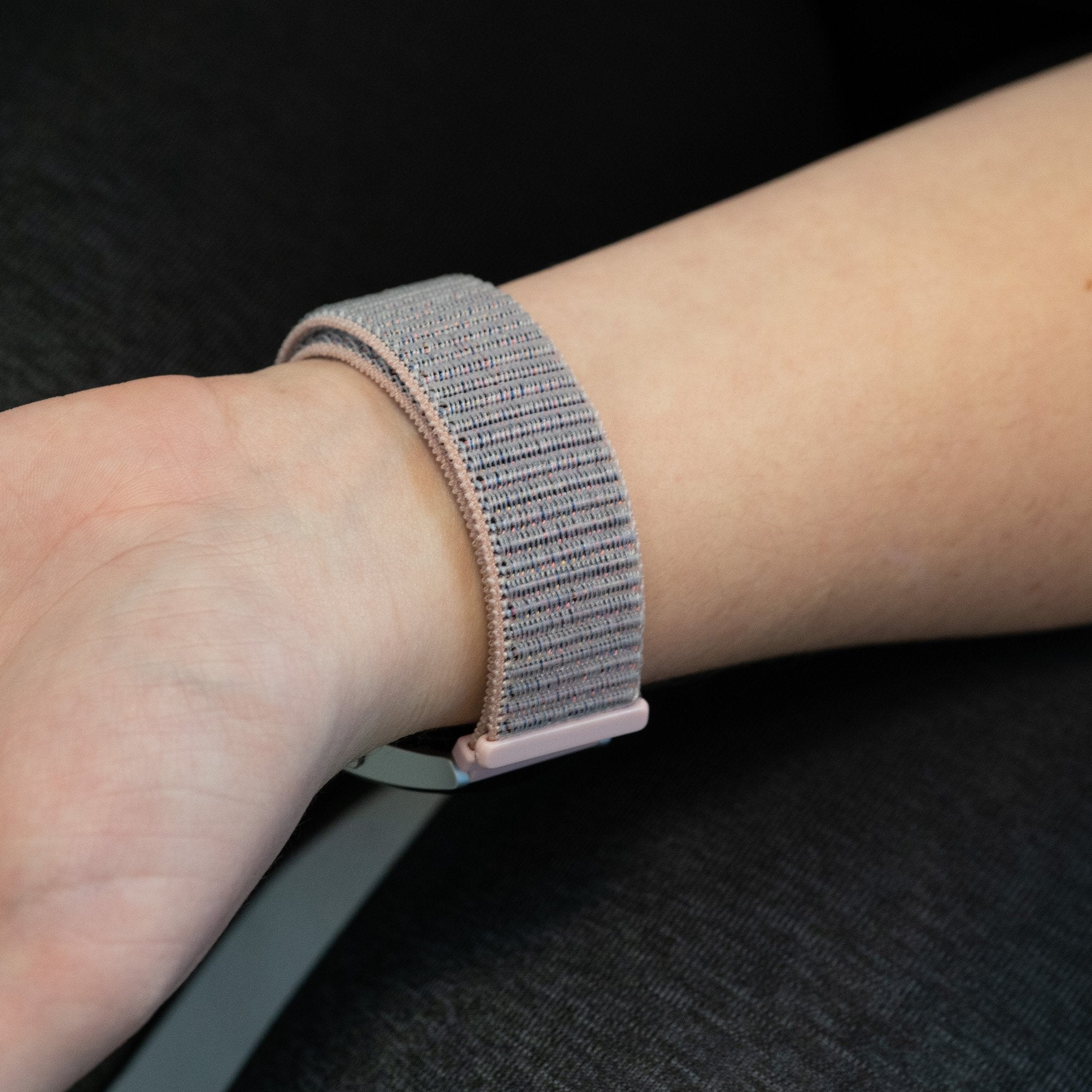 Bandz Garmin Vivomove Style Nylon Loop Strap (Pink)