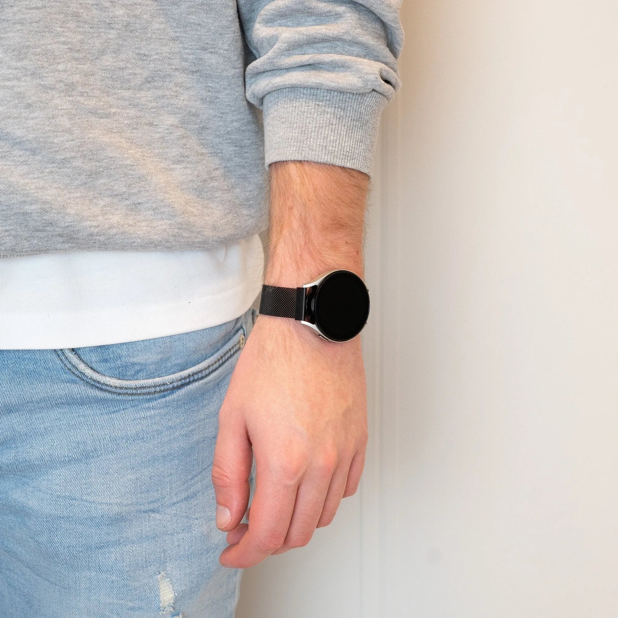 Bandz Coros Pace 3 Milanese Loop Strap (Black)