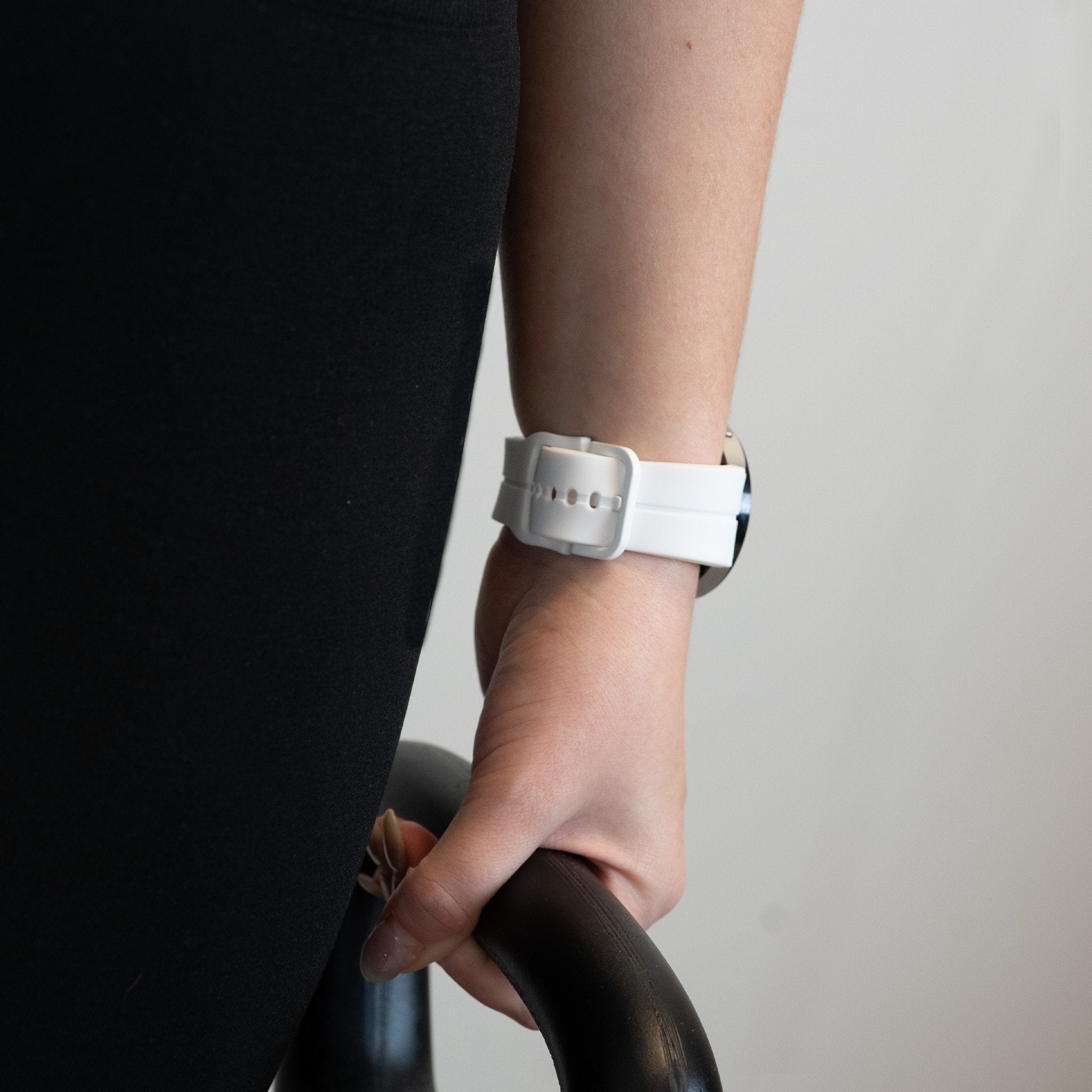 Bandz Samsung Galaxy Watch 4 40mm Silicone Strap 'Extreme' (White)