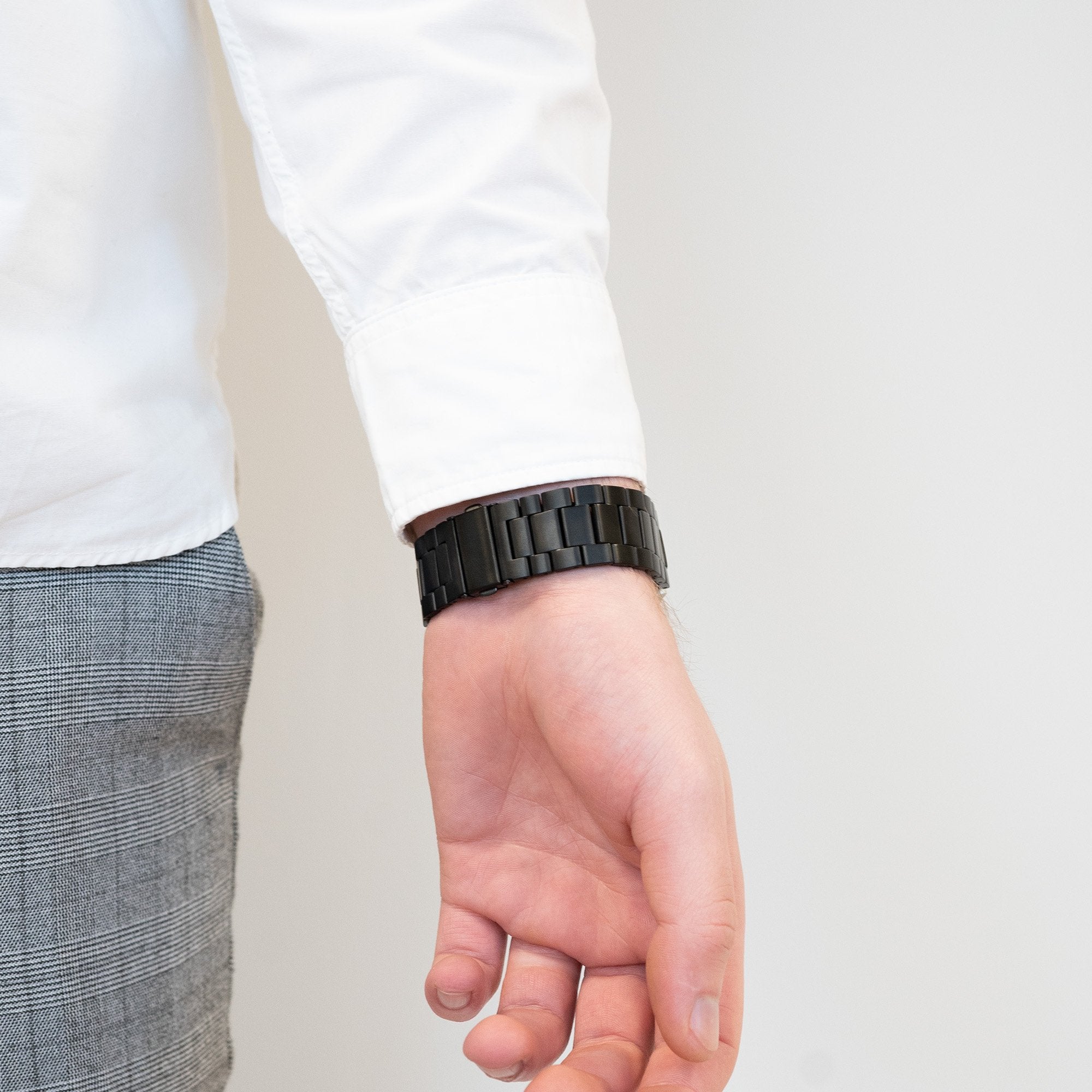 Bandz Samsung Galaxy Watch 5 - 44mm titanium schakel band (zwart)