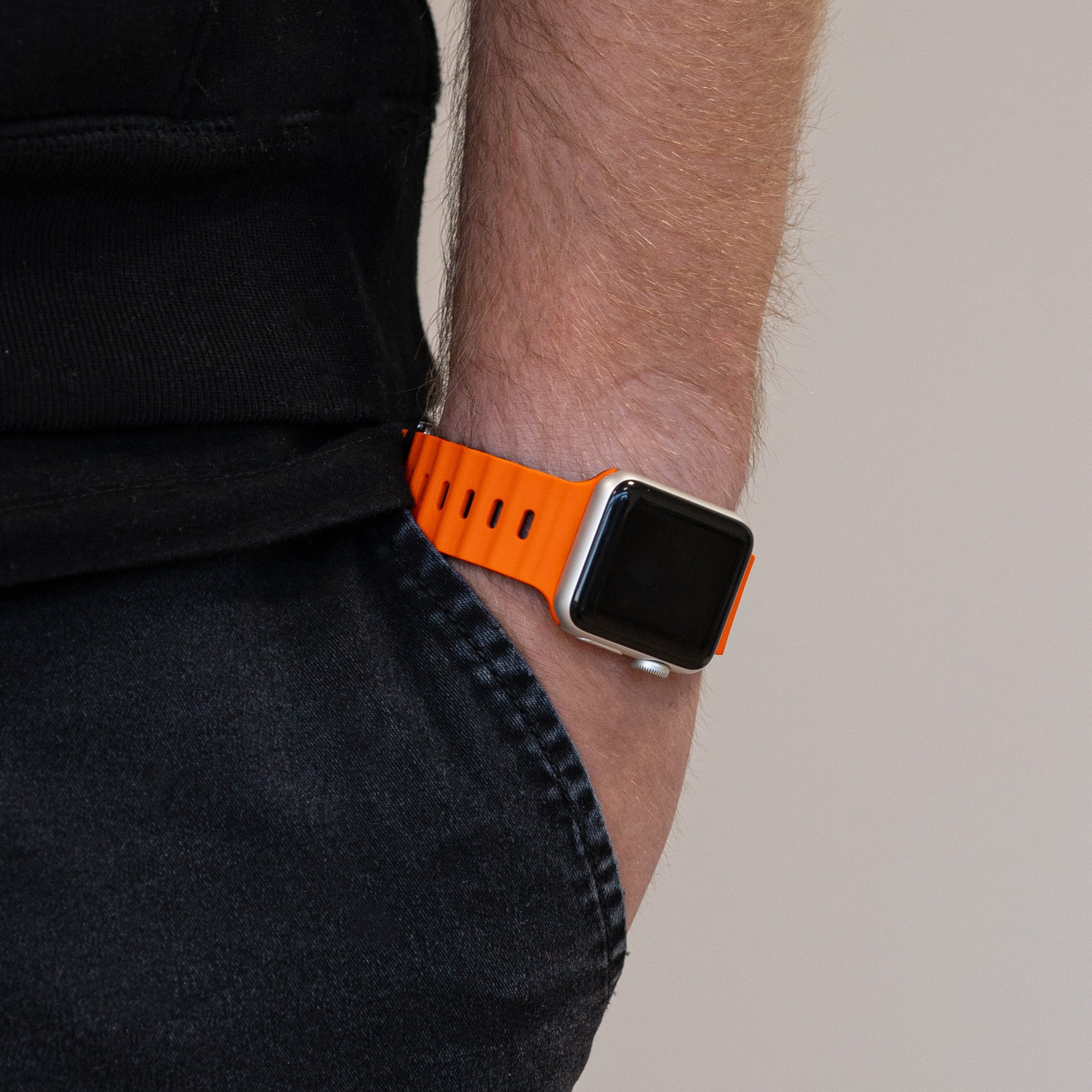Apple Watch Ocean-Armband mit Schnappverschluss (Orange/Schwarz)
