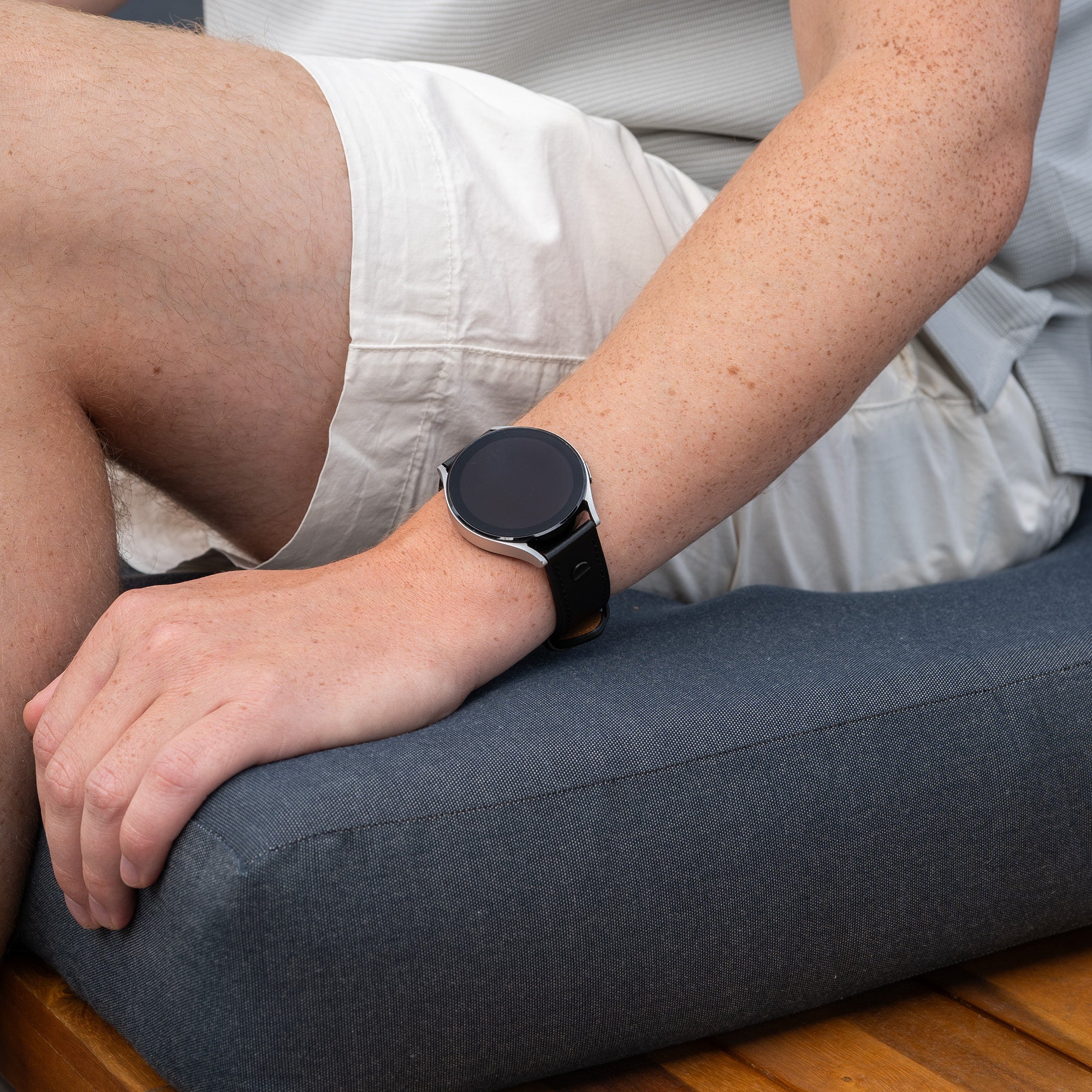 Correa cuero atornillada Amazfit Active 2 (negra)