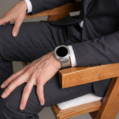 Samsung Galaxy Watch Ultra 'Iron' titanium band (zilver)