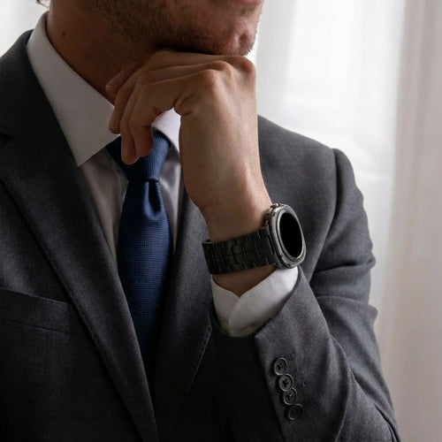 Samsung Galaxy Watch Ultra 'Iron' titanium band (zwart)