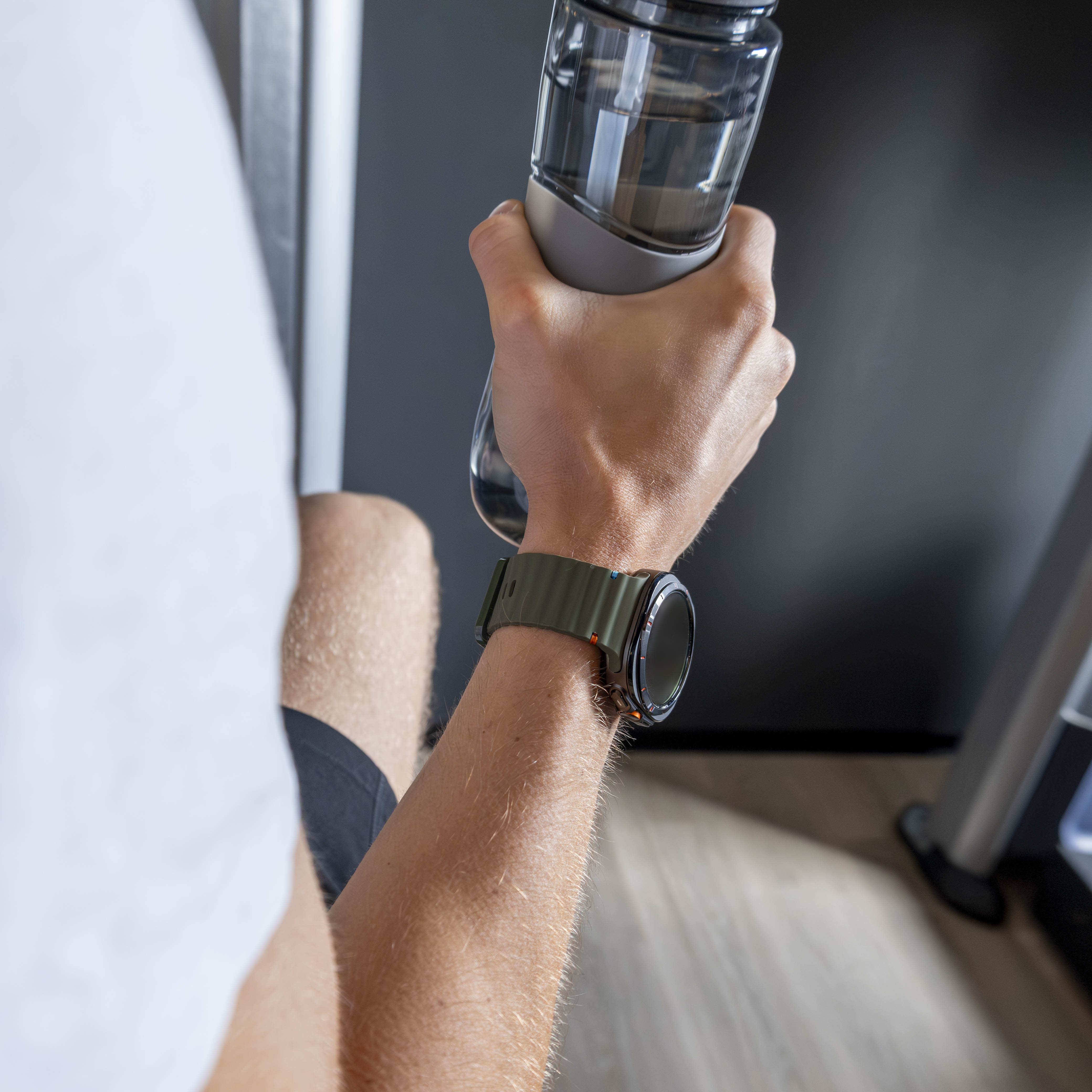 Samsung Galaxy Watch Ultra Wave Silikonarmband (Armeegrün)