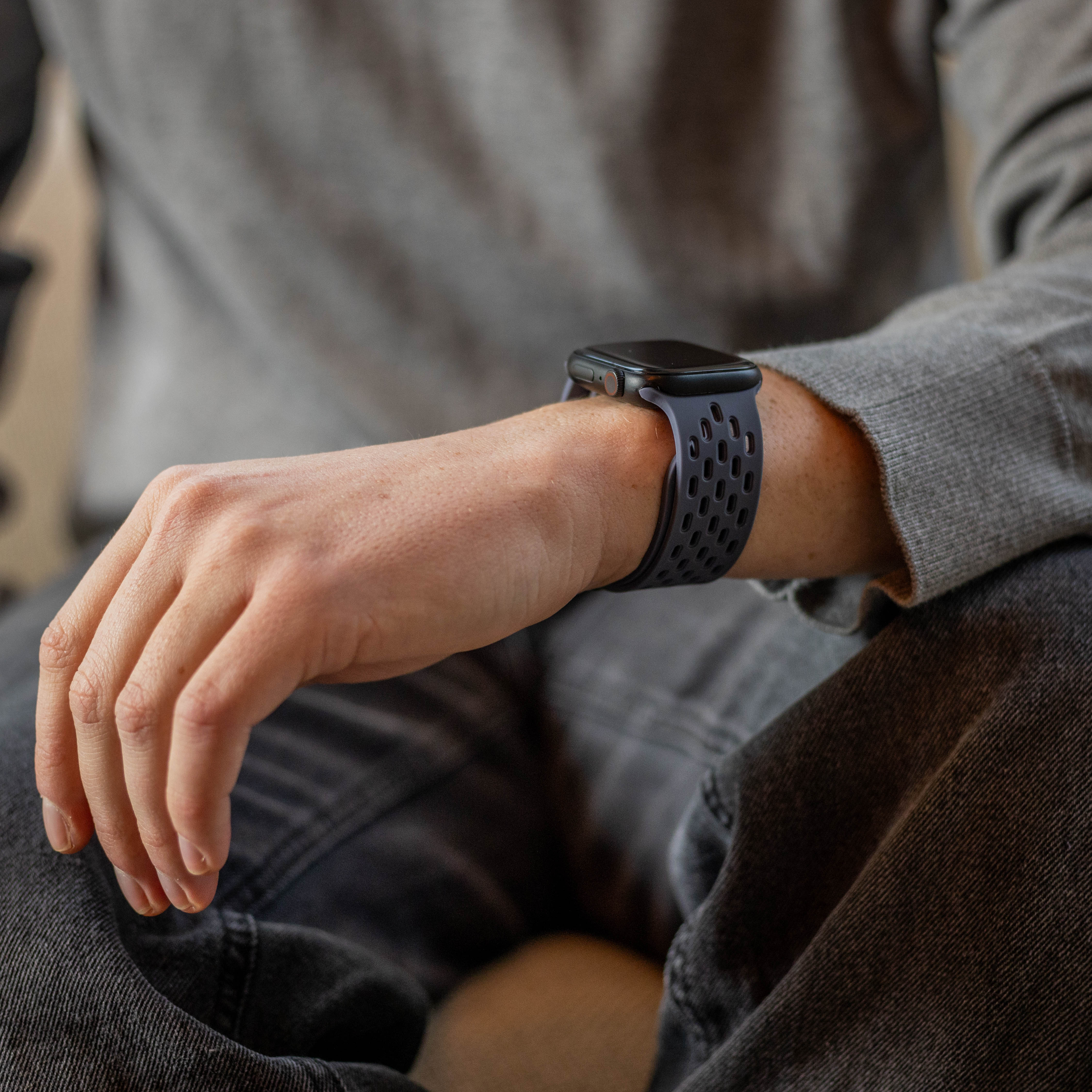 Apple Watch Silikonarmband mit P-Schnalle (Graublau)