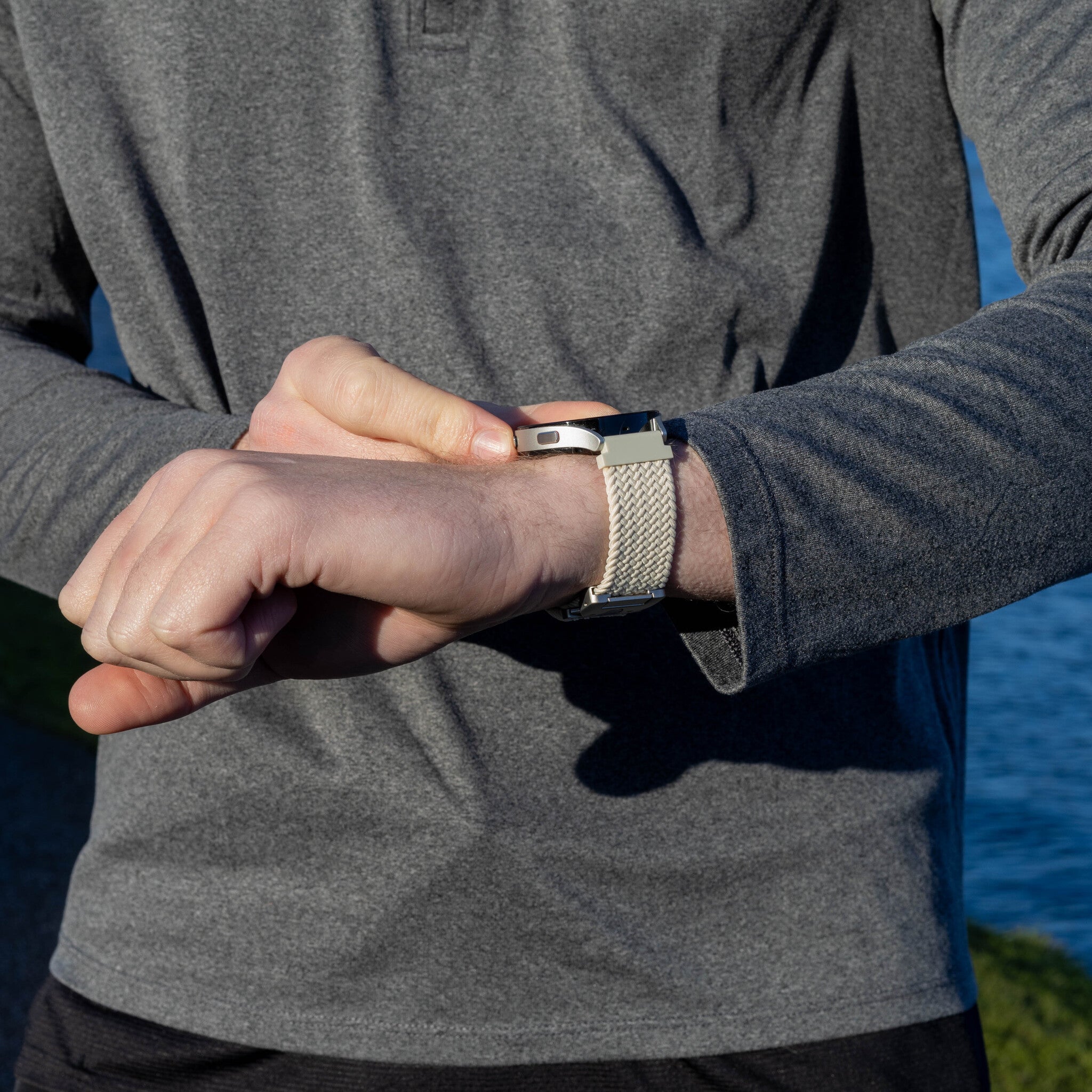 Garmin Vivomove Luxe Geflochtenes Armband mit P-Schnalle (Polarstern)