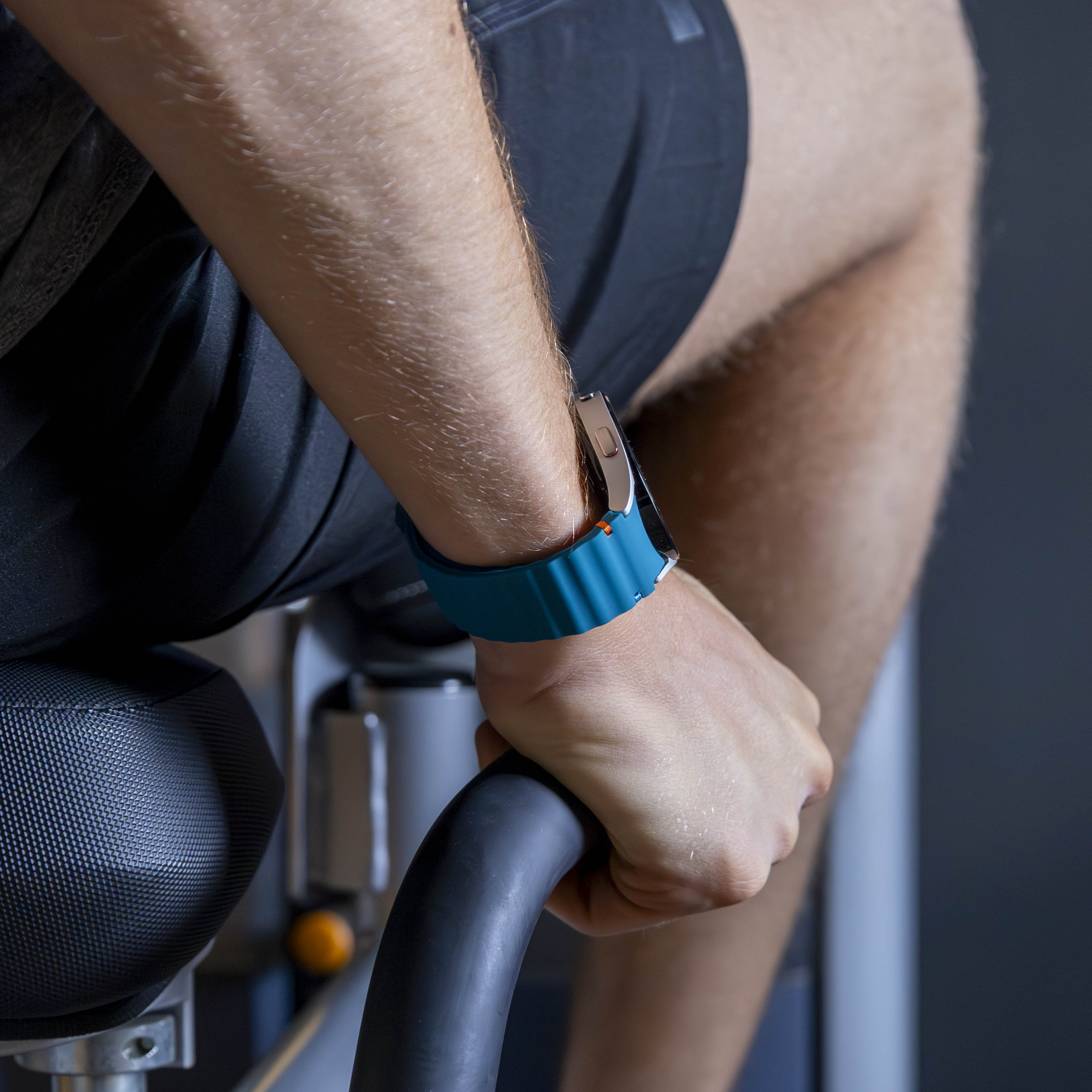 Samsung Galaxy Watch Fe mit wellenförmigem Armband (Grün/Blau)