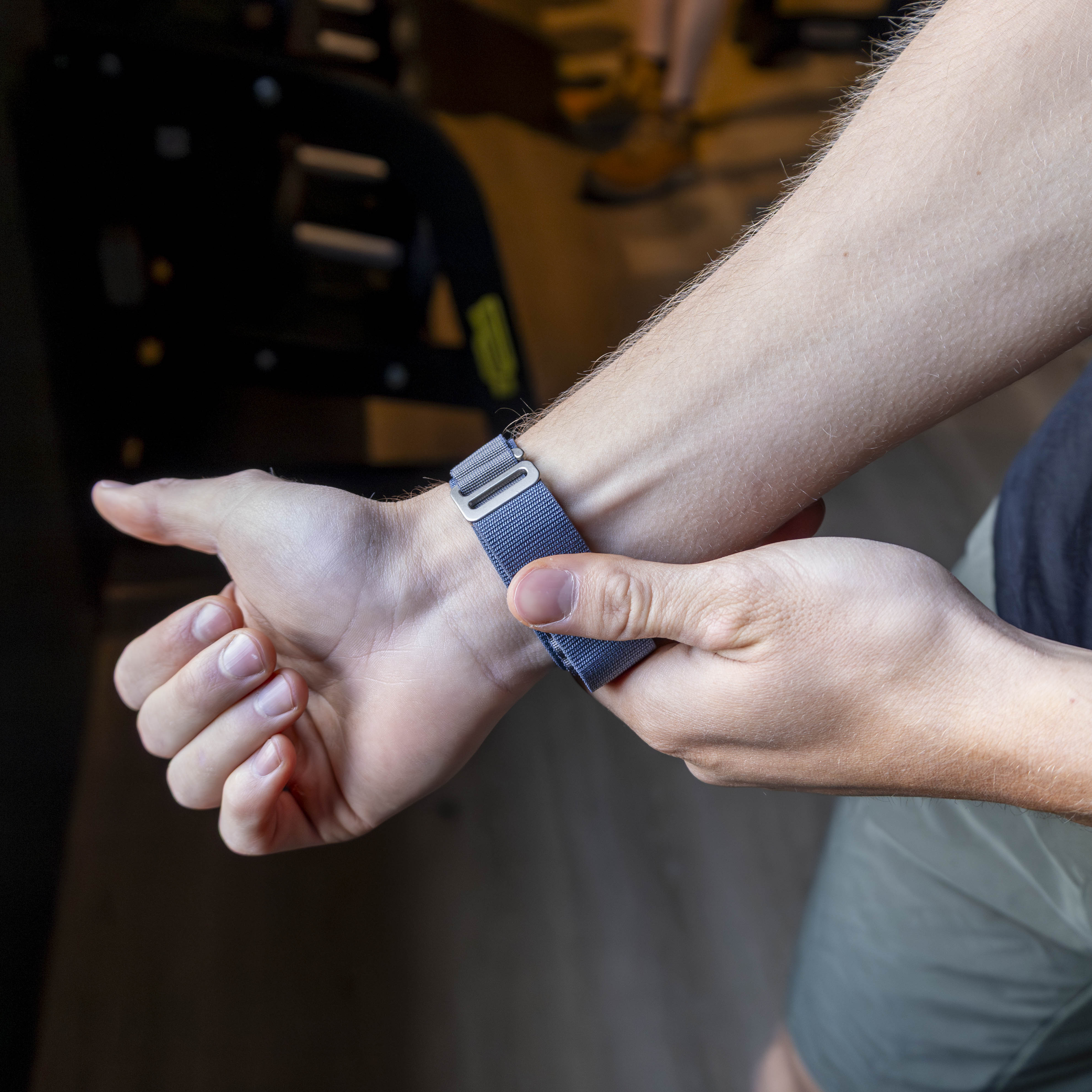 Bandz Xiaomi Amazfit Bip Alpine Nylonarmband (Grau-Blau)