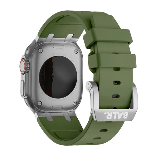 Balr. Apple Watch Ultra flüssiges Silikonarmband (Grün/Silber)