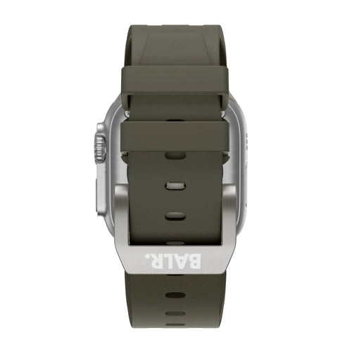 BALR Apple Watch Ultra liquid siliconen band (bruin/titanium)