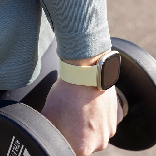 Fitbit Versa 4 Silicone Strap Classic (Pale Yellow)