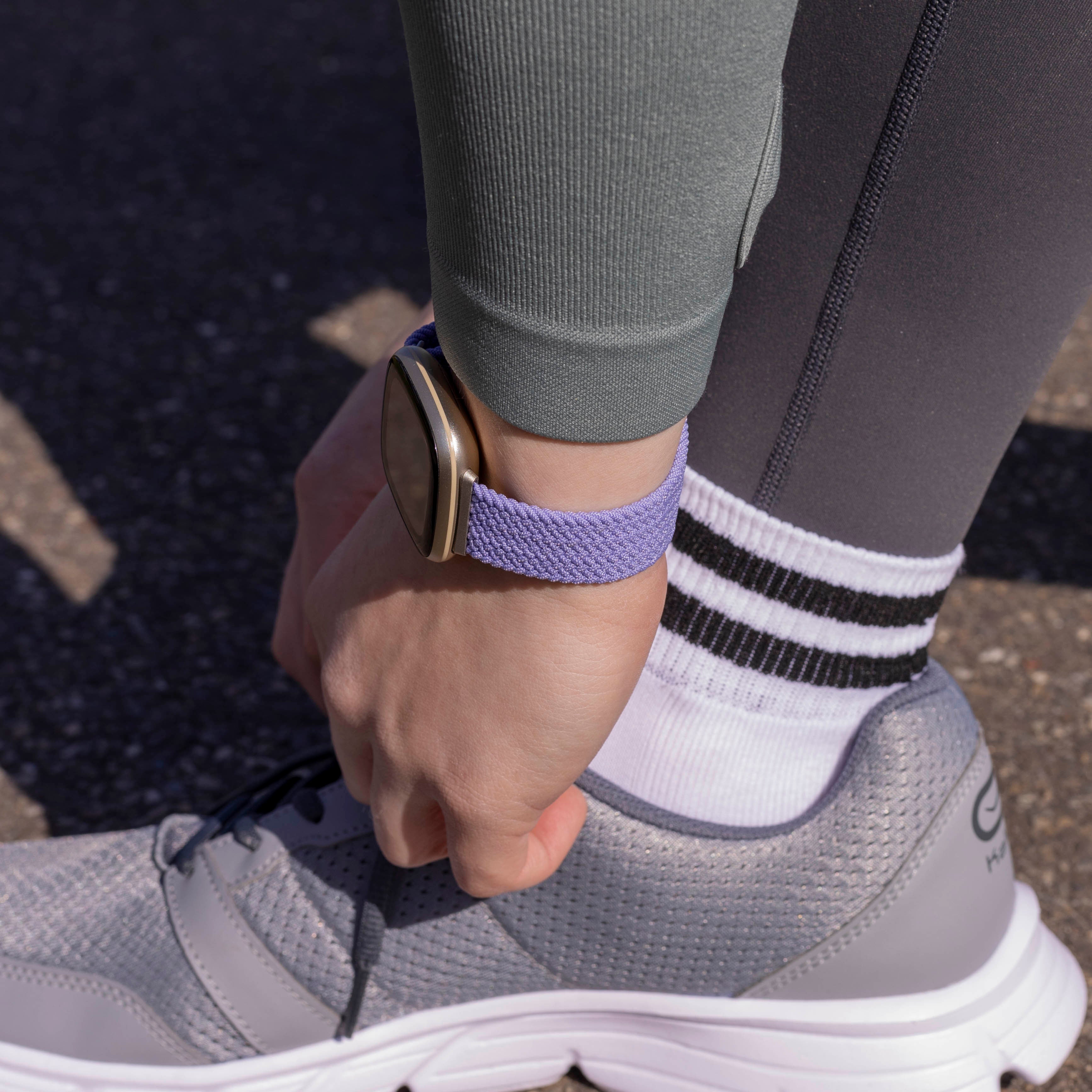 Correa trenzada ajustable Fitbit Versa 3 (lila)