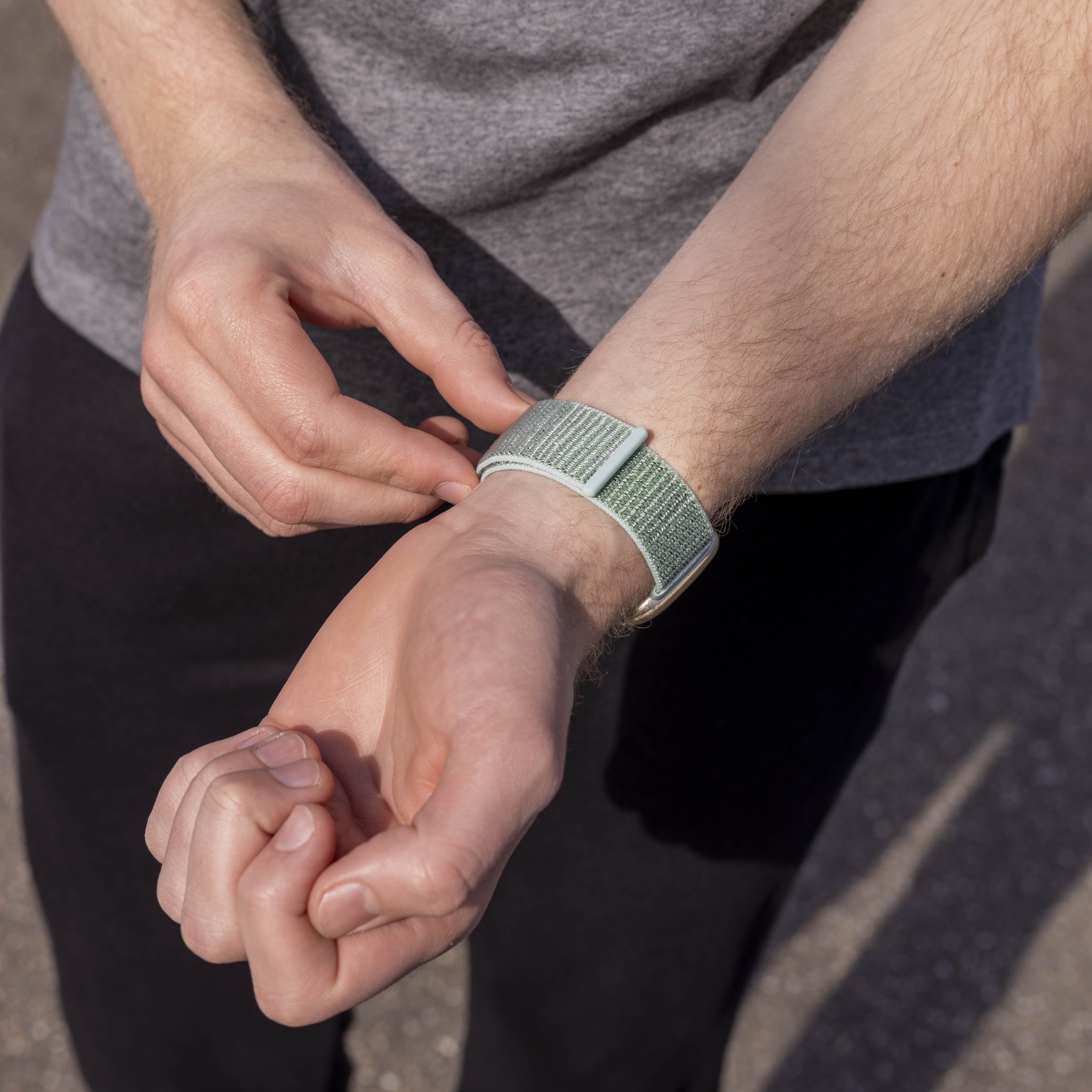 Correa nylon Fitbit Versa 3 (verde menta)