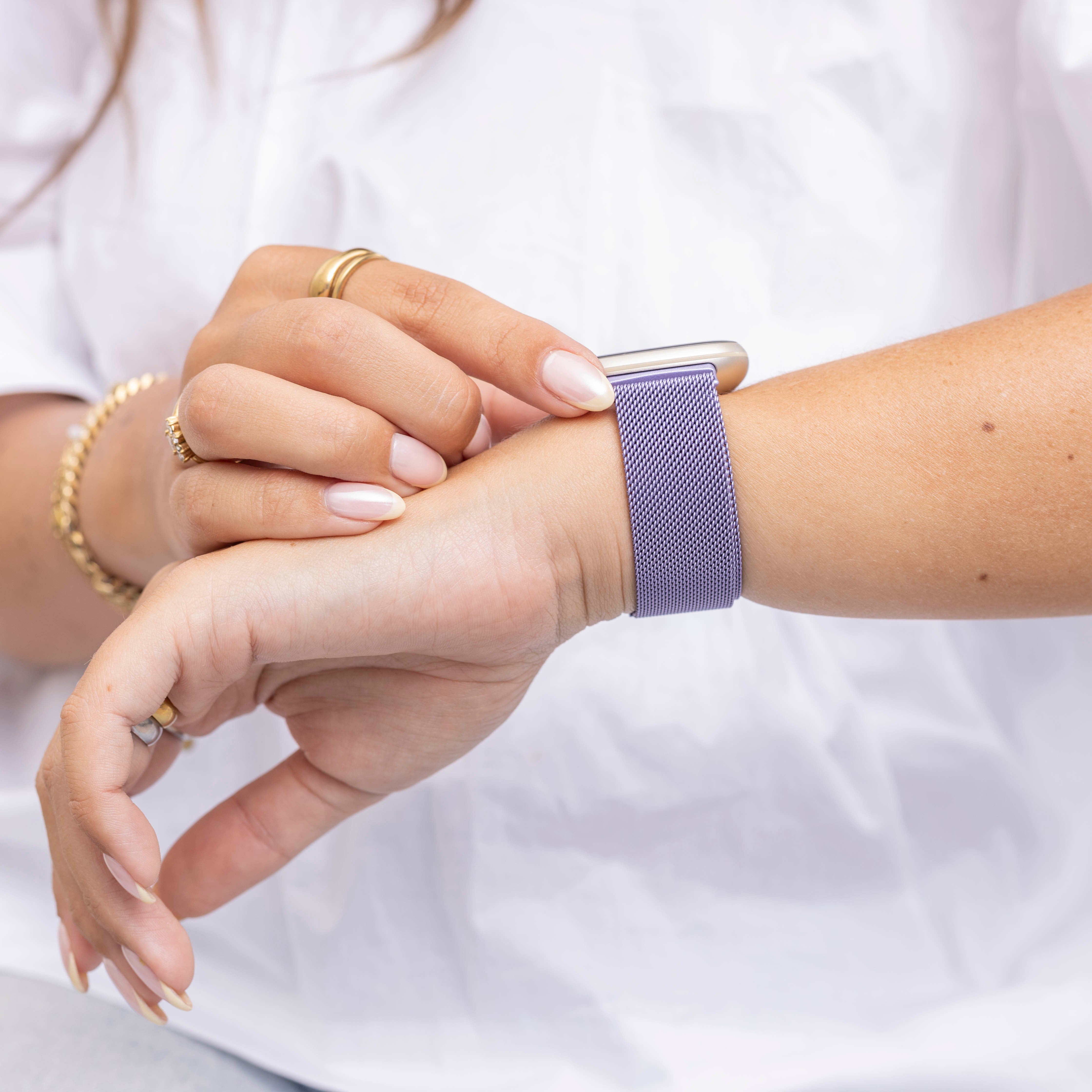 Fitbit Versa 3 Milanese Strap (Light Purple)