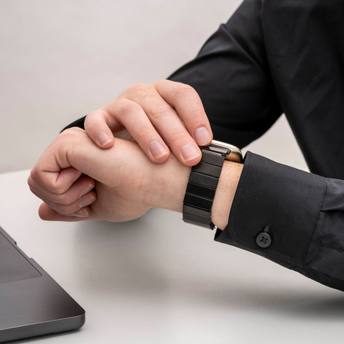 Fitbit Versa 3 metalen bandje (zwart)