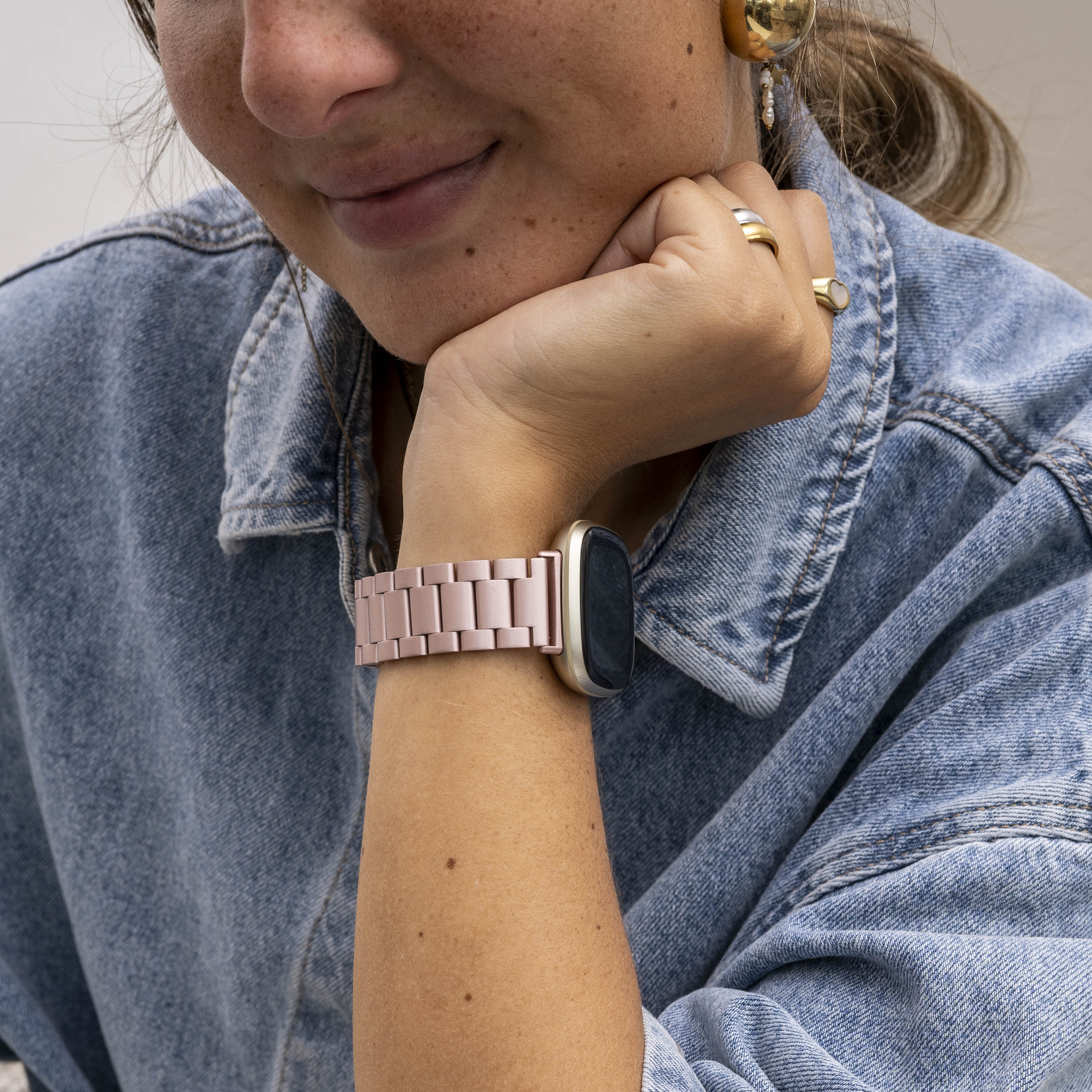 Correa de acero Fitbit Versa 3 (rosa)