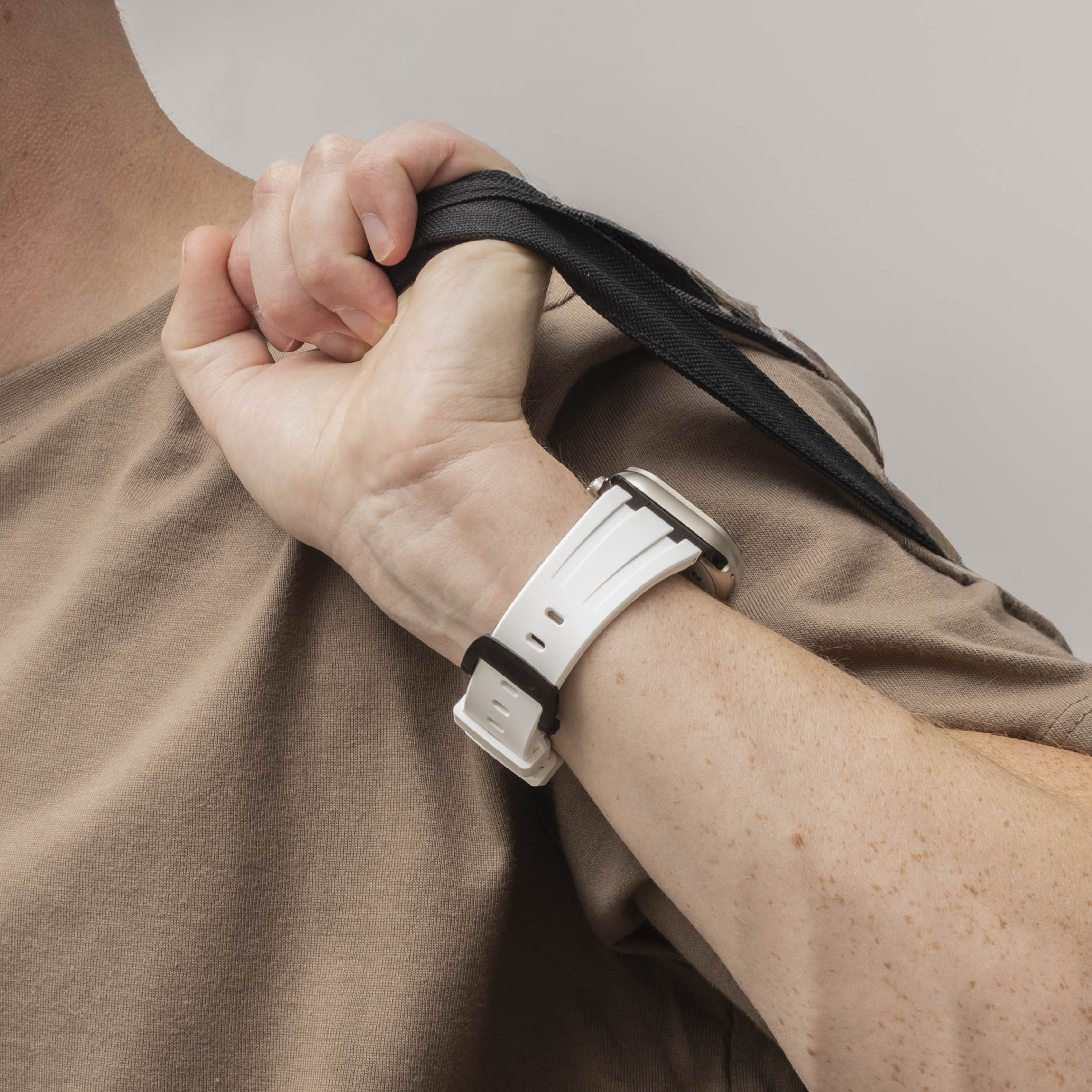 Bandz Apple Watch Silikonarmband 'Luxe Liquid' (Weiß mit Schwarz)