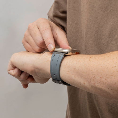 Bandz Correa silicona 'Luxe Liqiud' Apple Watch (gris con negro)
