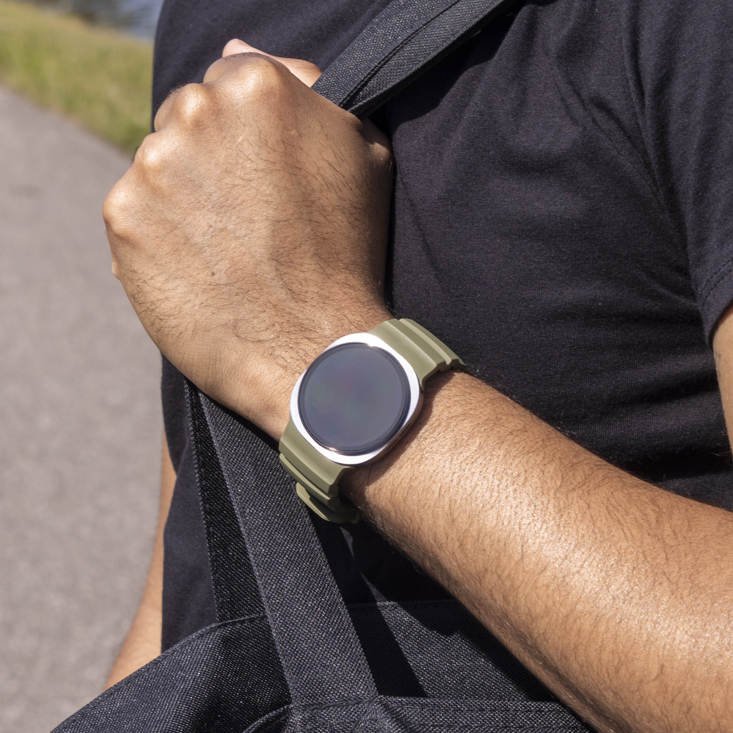 Samsung Galaxy Watch 8 - 44mm Extreme Silikon Armband (Olivgrün)