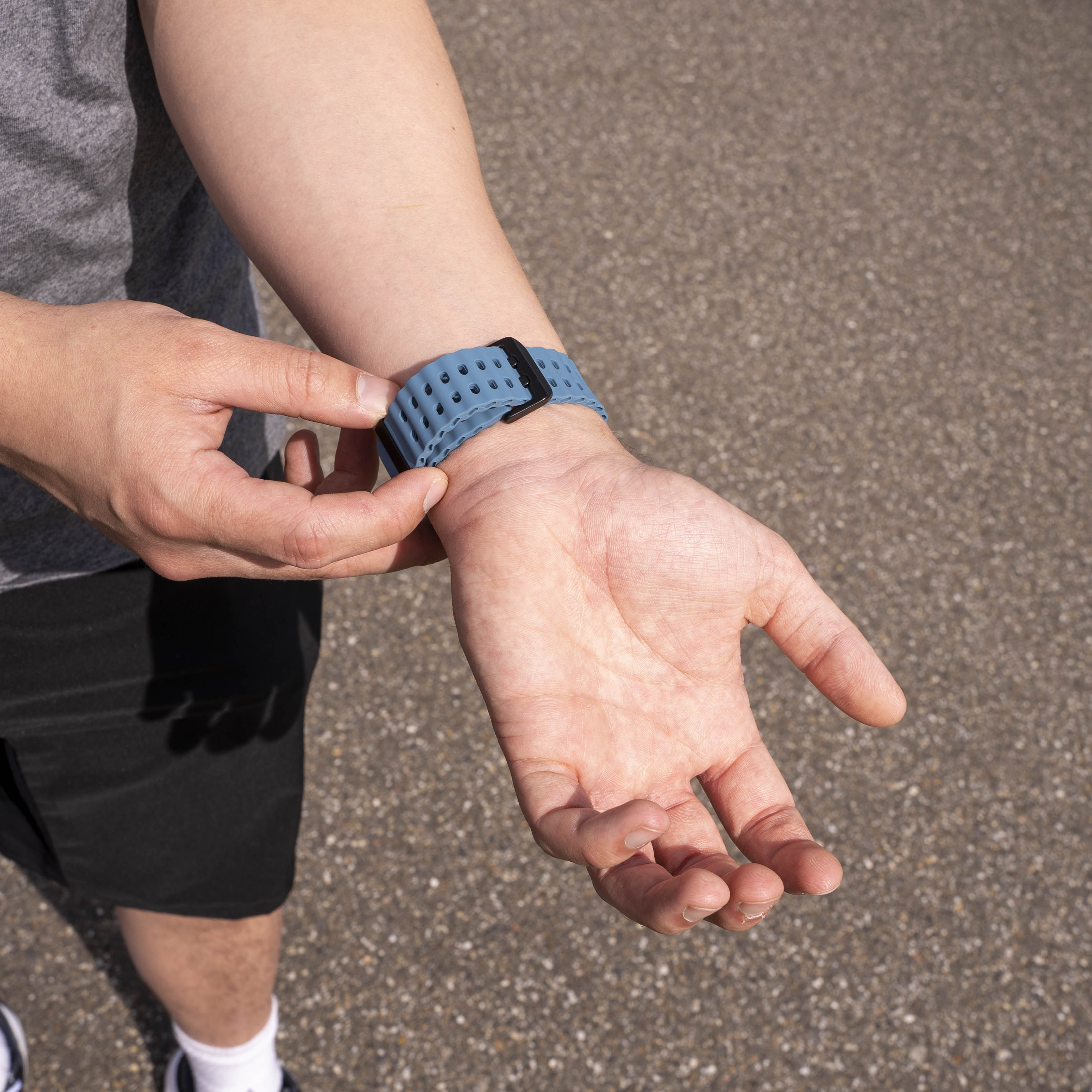 Samsung Galaxy Watch 8 Classic Ocean Armband (Matt Blau)