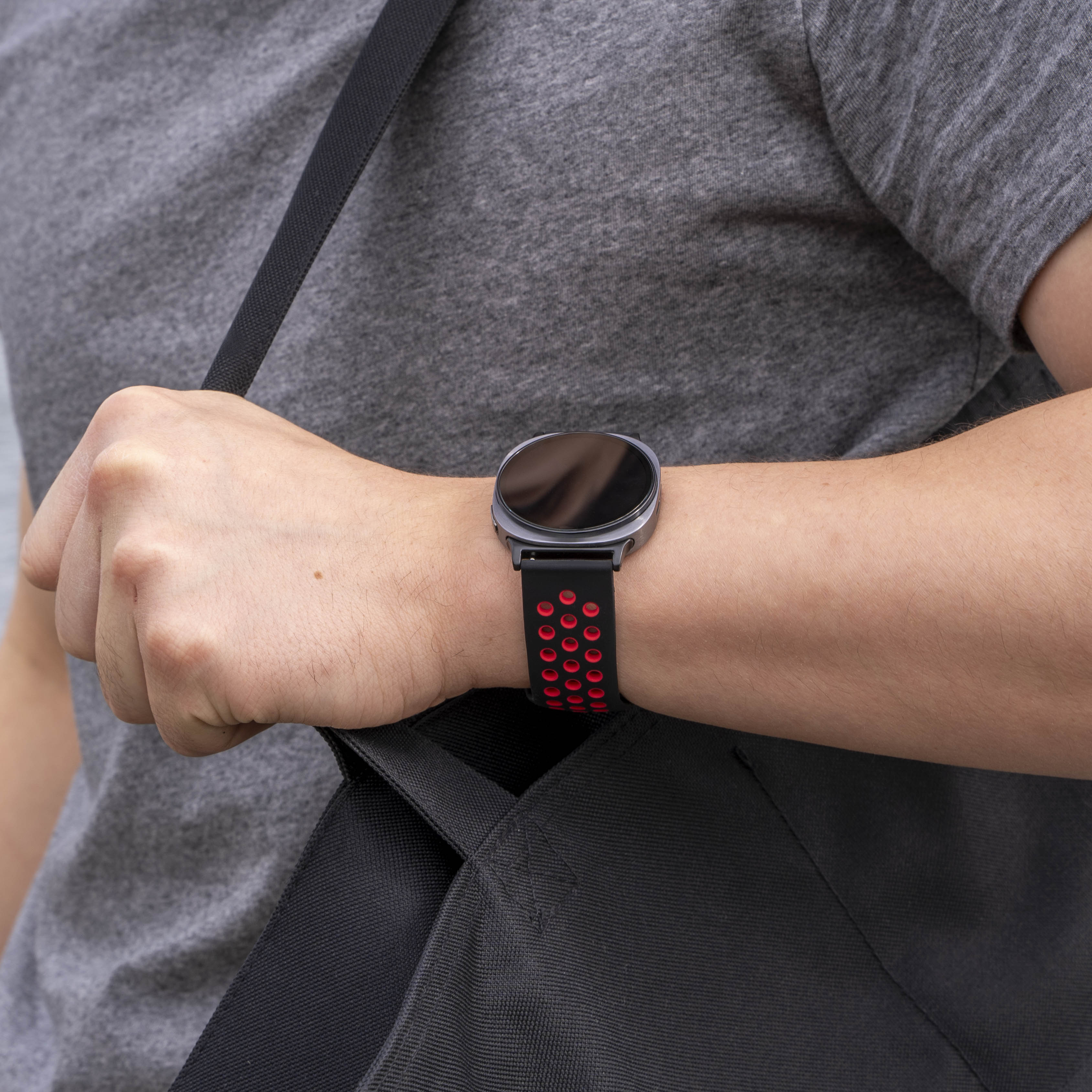 Samsung Galaxy Watch 8 - 40mm Sport Armband (Schwarz/Rot)