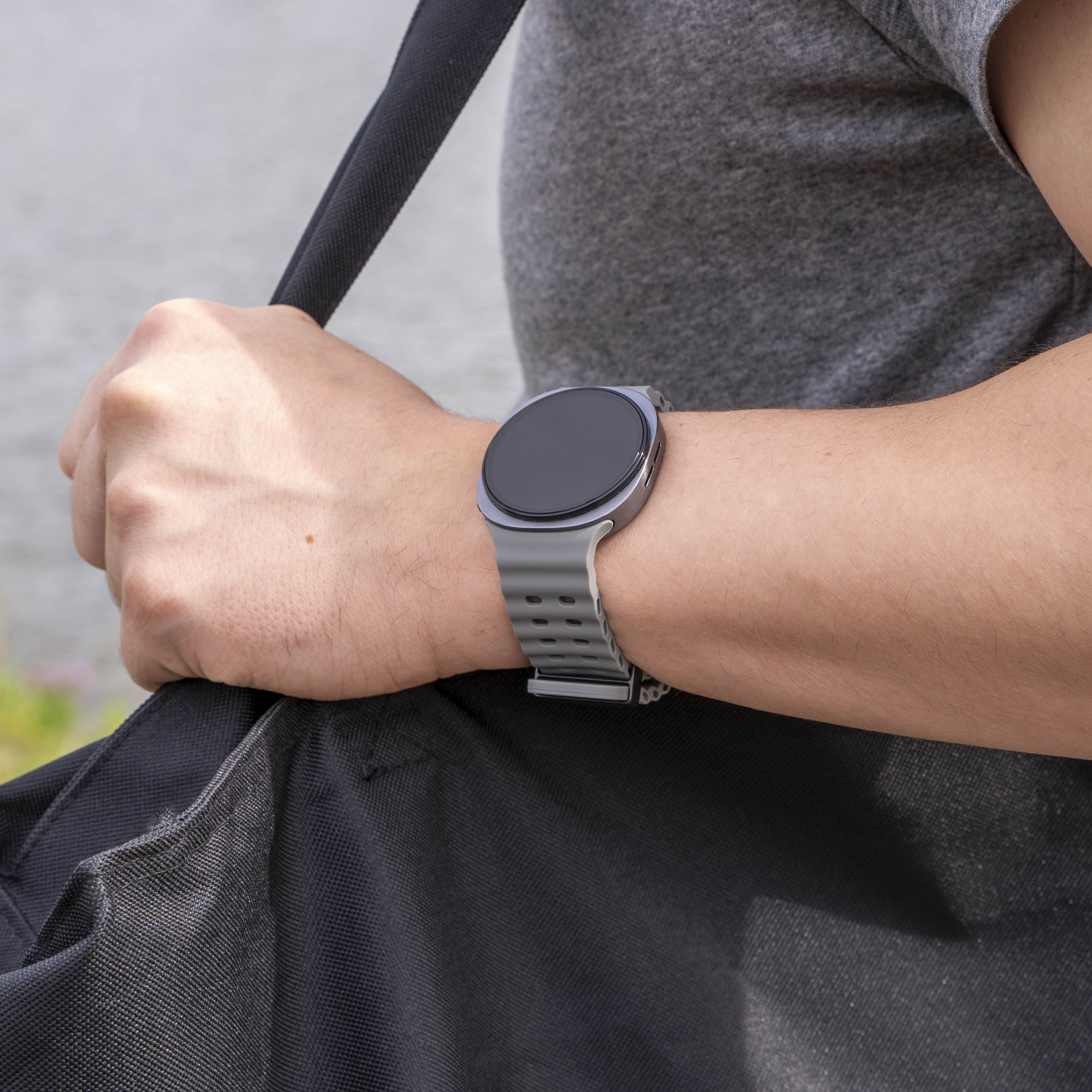 Samsung Galaxy Watch 8 Classic Ocean Armband (Grau)