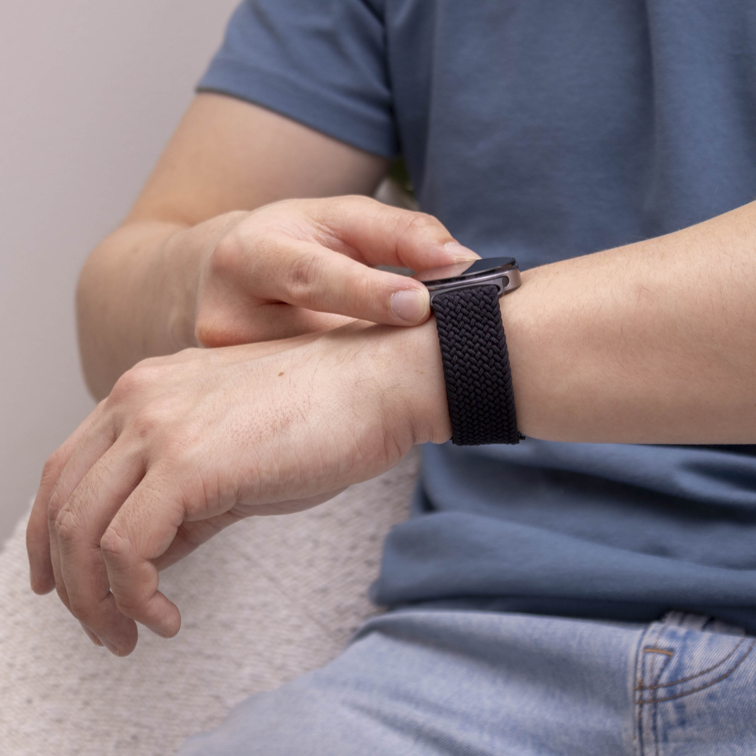 Samsung Galaxy Watch 8 Classic Geflochtenes Armband mit P-Schnalle (Schwarz)