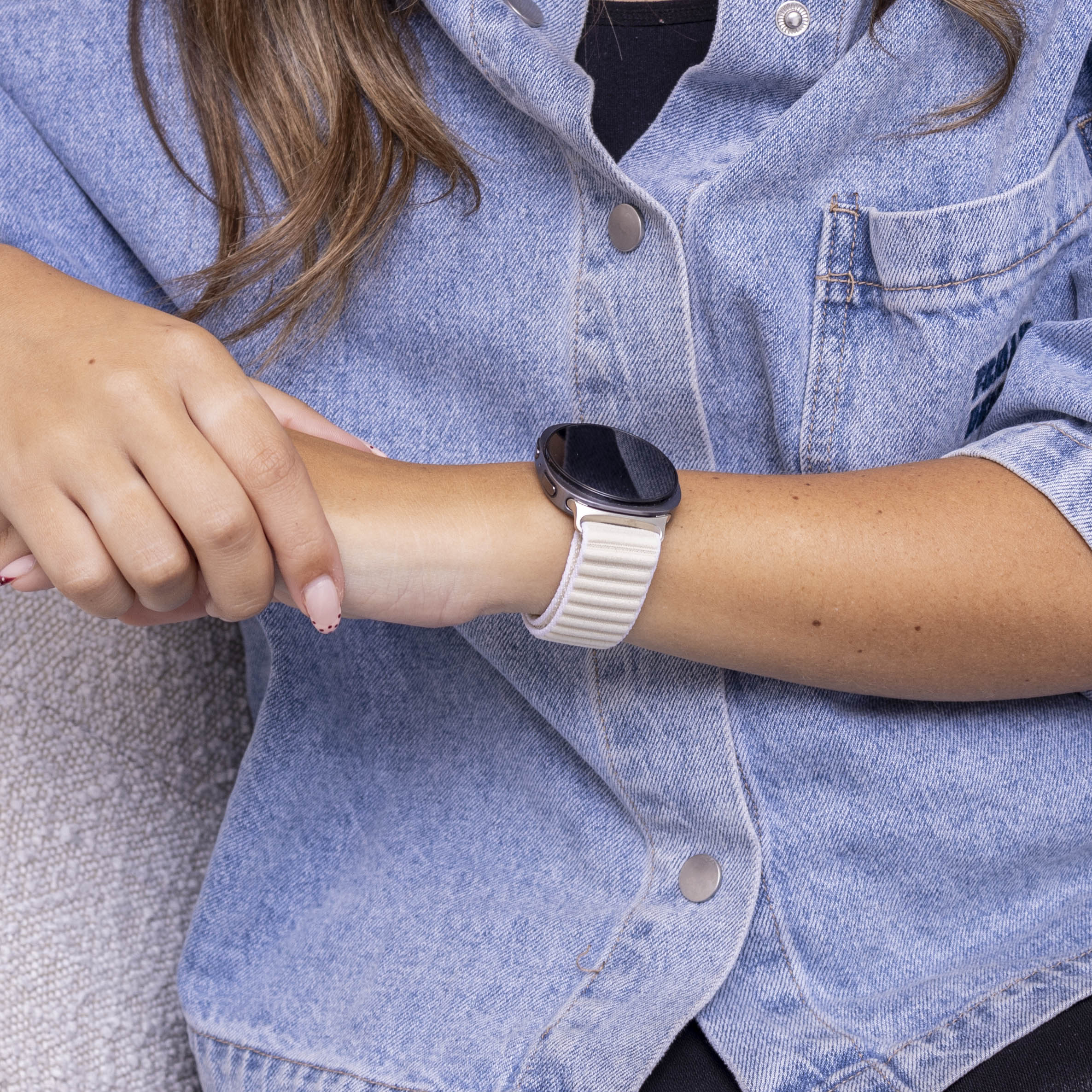 Samsung Galaxy Watch 8 - 44mm Wave Nylonarmband (Polarstern)