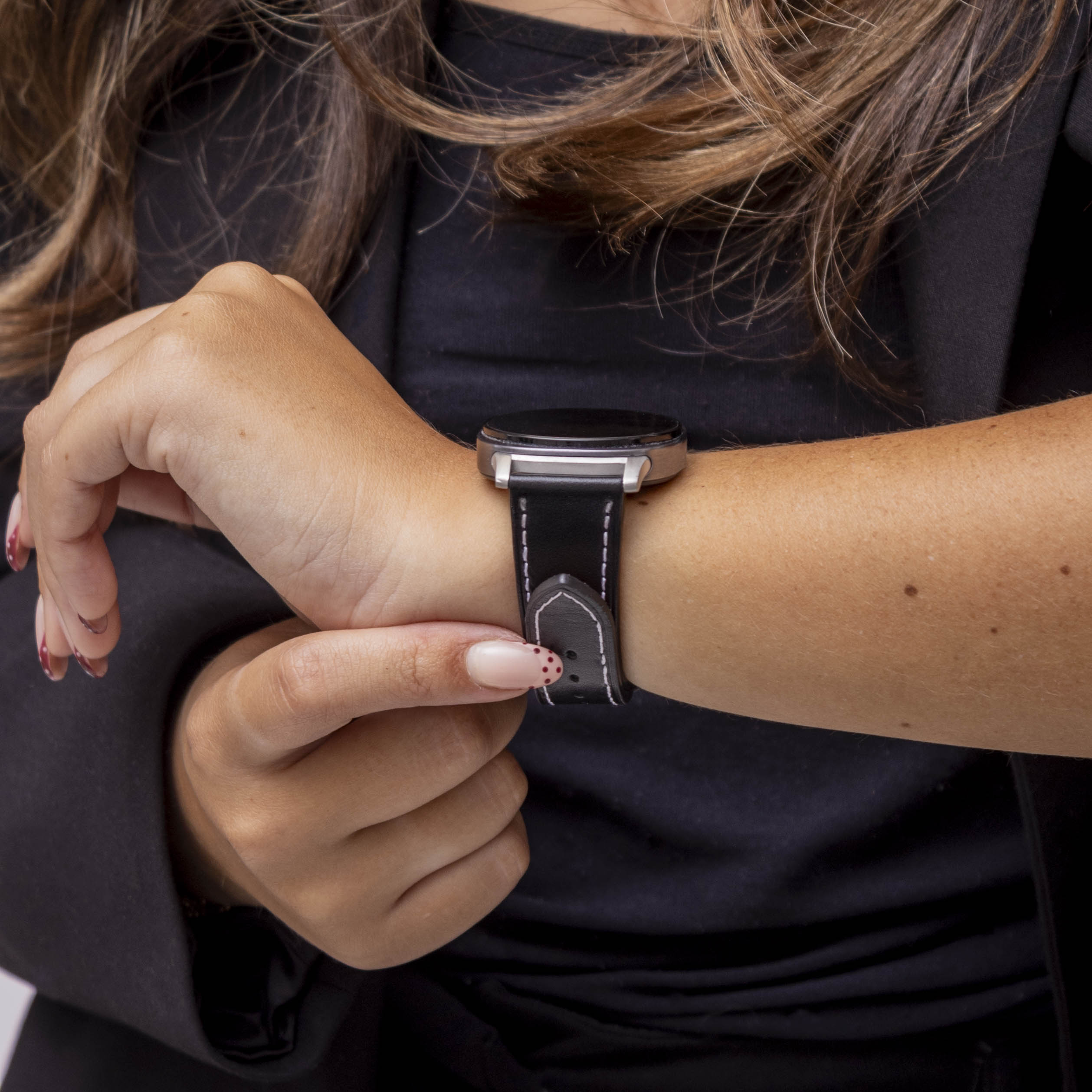 Samsung Galaxy Watch 8 Classic 'Klassisches' Leder Armband (Schwarz)