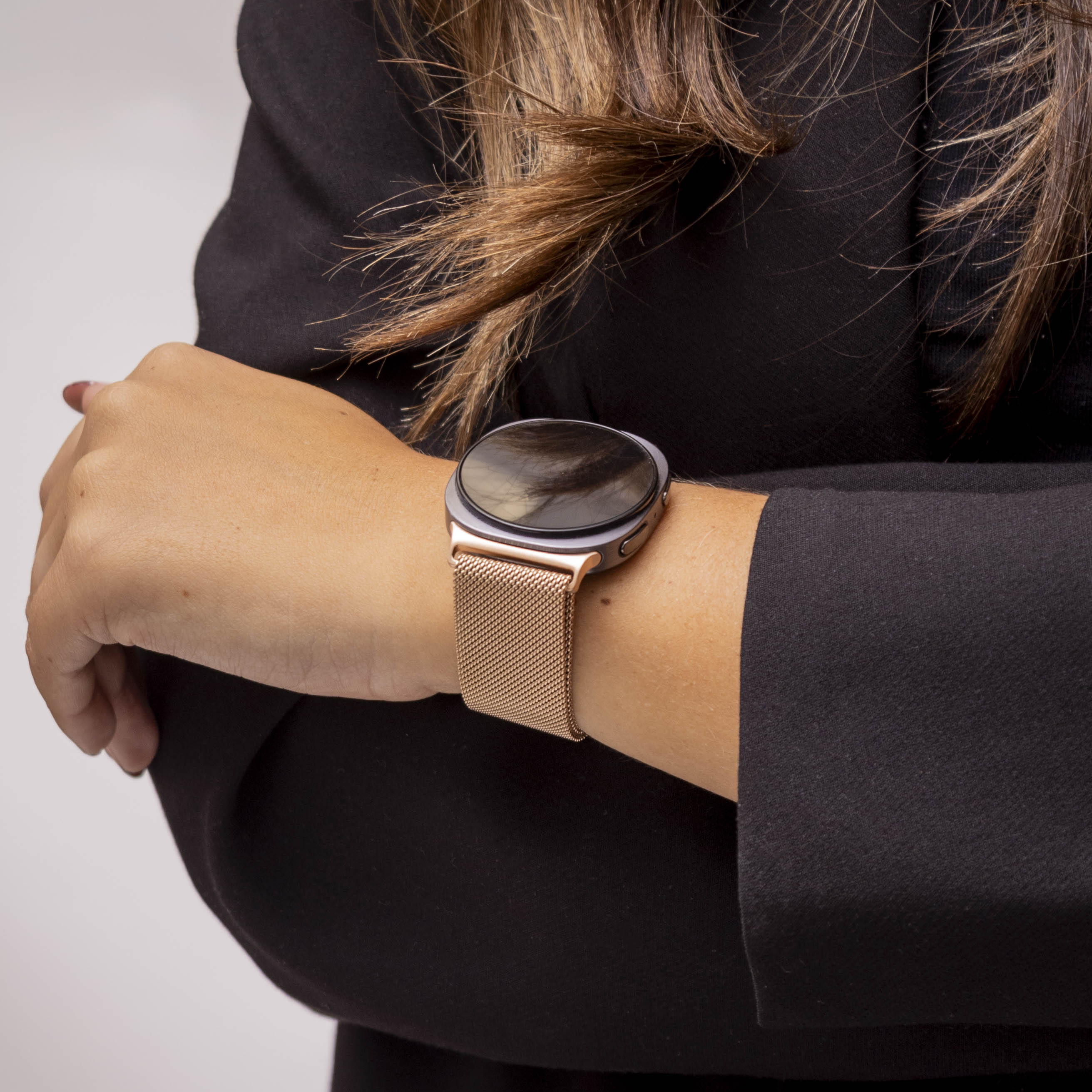 Samsung Galaxy Watch 8 - 44mm Milanese Armband (Rose Gold)