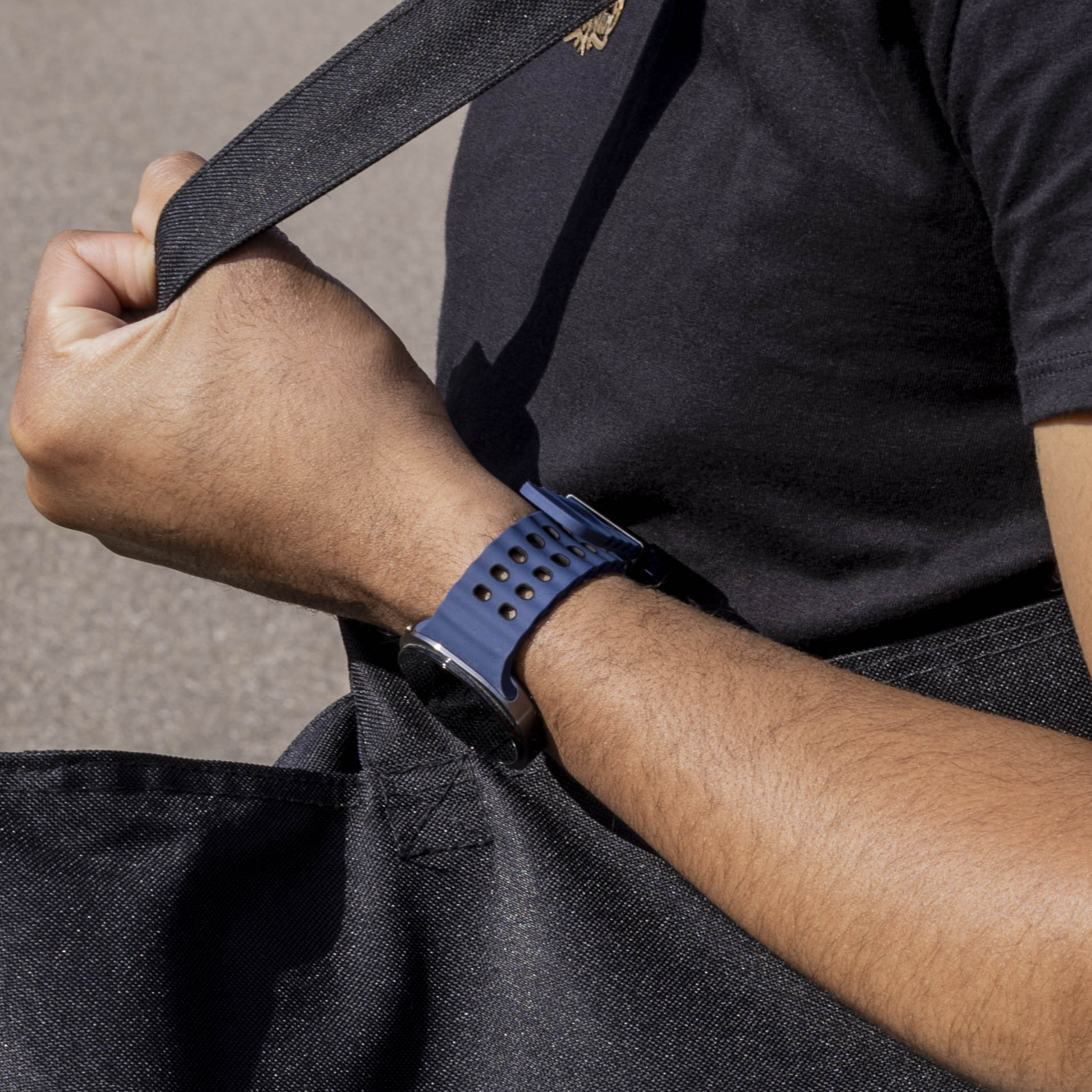 Samsung Galaxy Watch 8 Classic Ocean Armband (Blau/Schwarz)