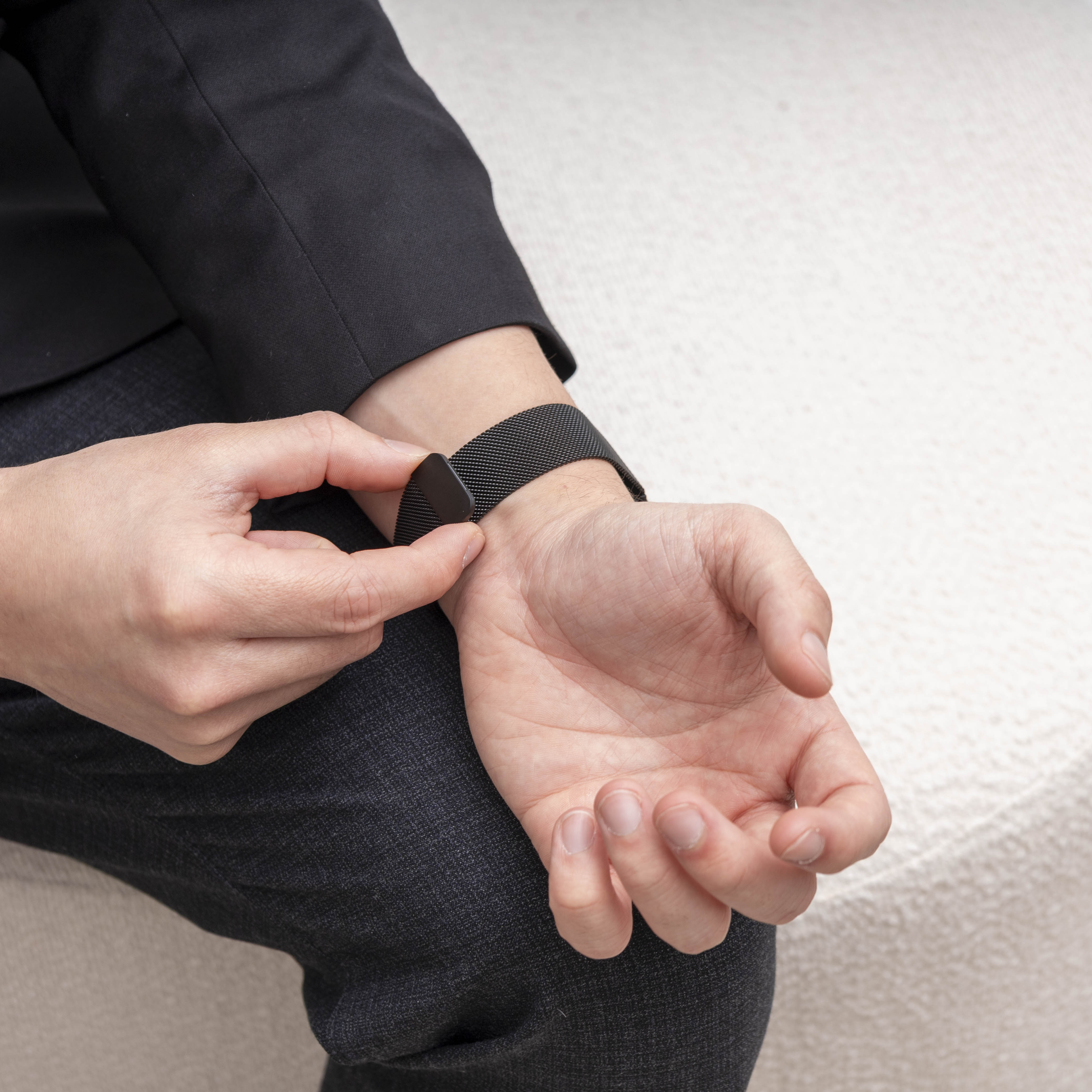 Garmin Fenix 5 (Plus)/6 (Pro) Milanese Strap (Black)