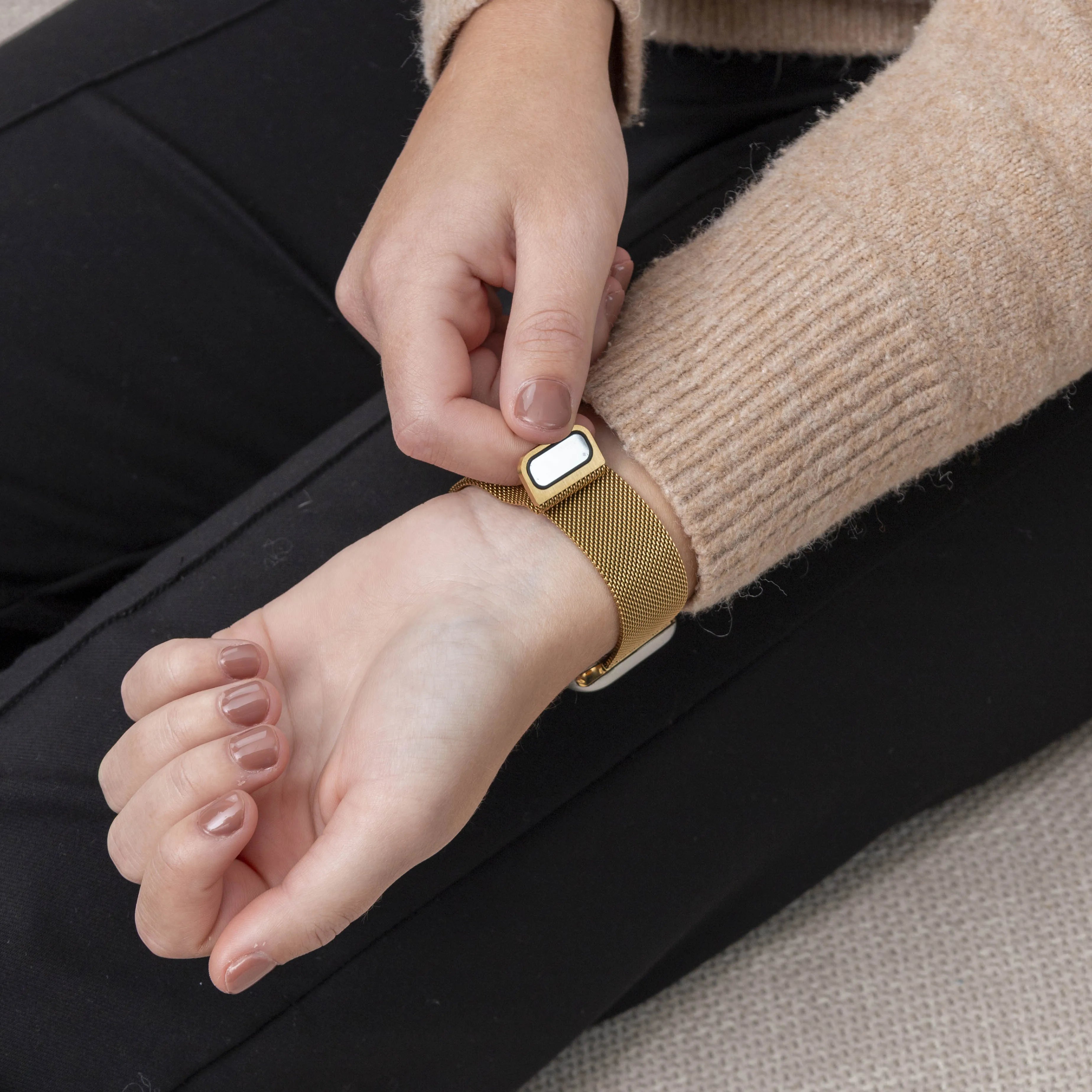 Bracelet Milanais Fitbit Inspire 3 (or)