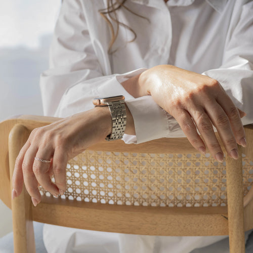 Bracelet luxe á maillons acier Apple Watch (lumière stellaire)