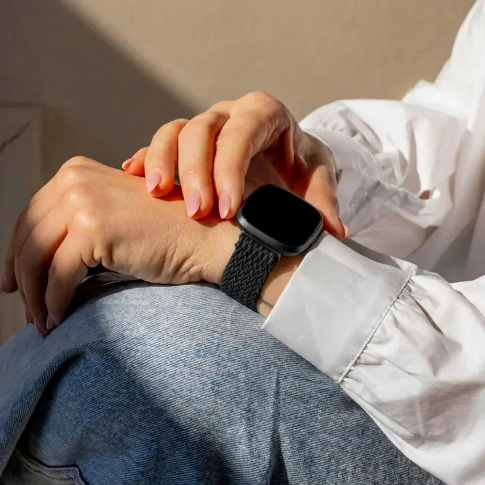 Bracelet nylon tissé Fitbit Sense (noir)