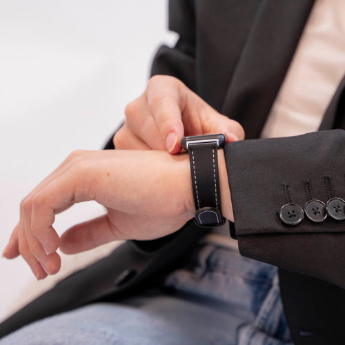 Samsung Galaxy Fit 3 Lederarmband (Schwarz)