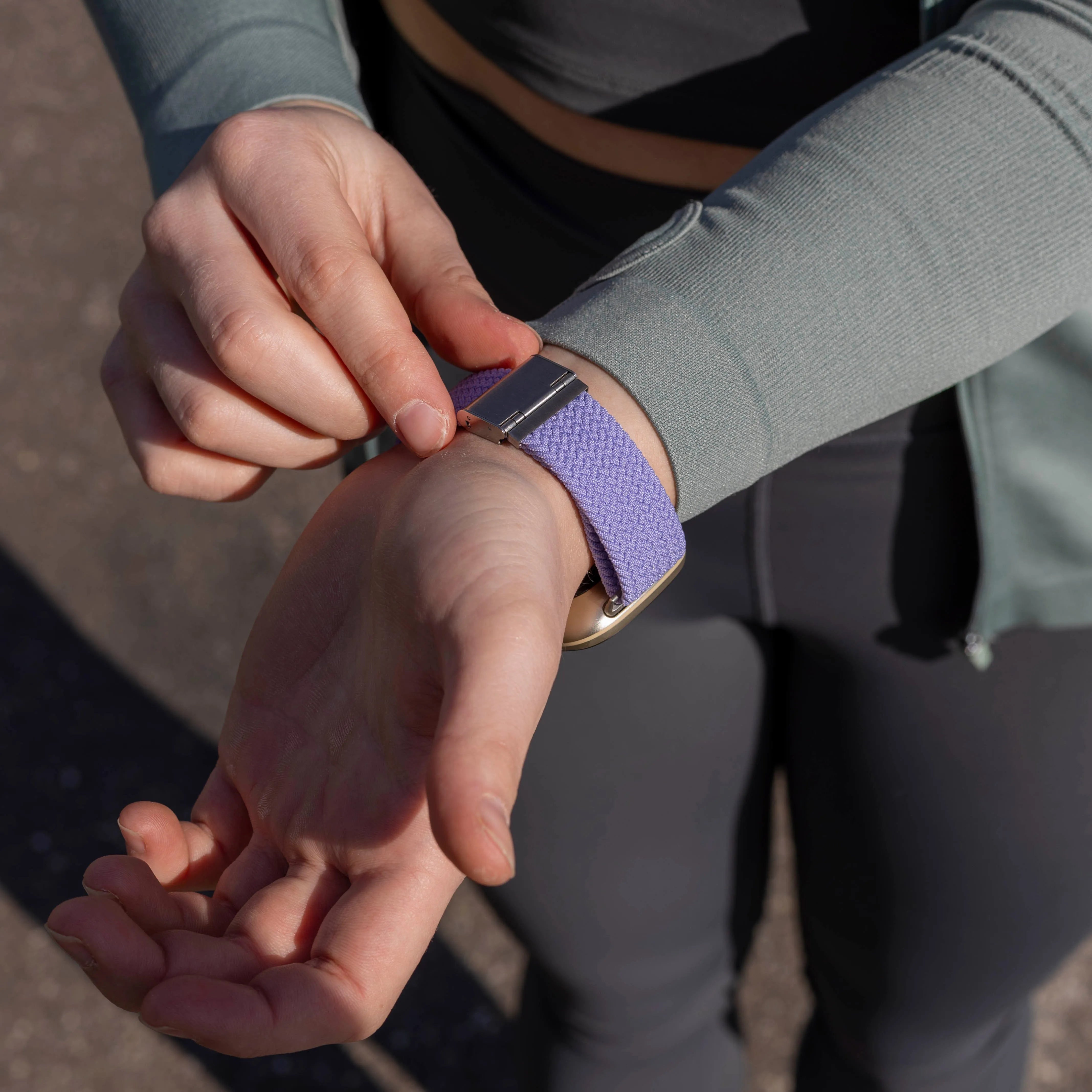 Fitbit Versa 3 verstelbaar gevlochten bandje (lichtpaars)