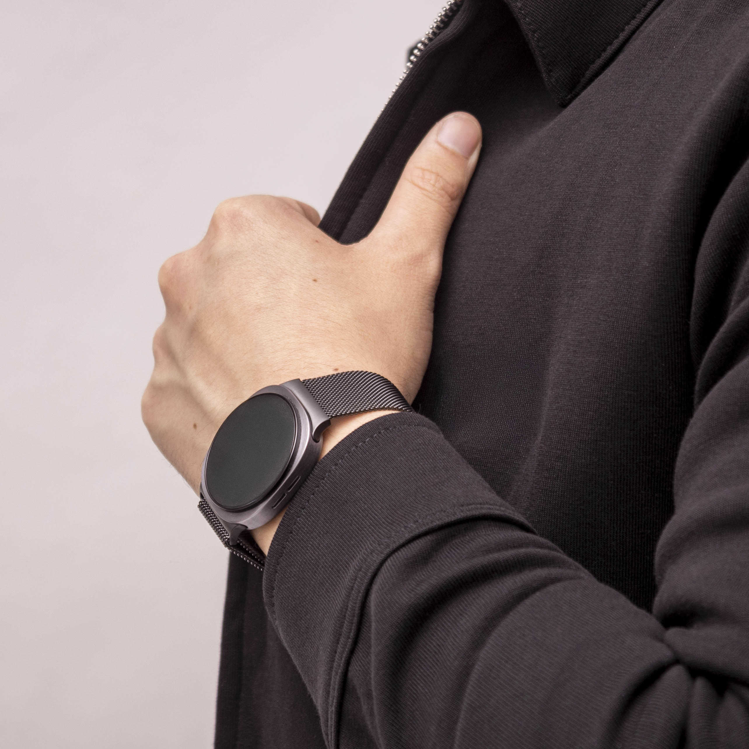 Samsung Galaxy Watch 8 - 40mm Milanese Strap (Black)