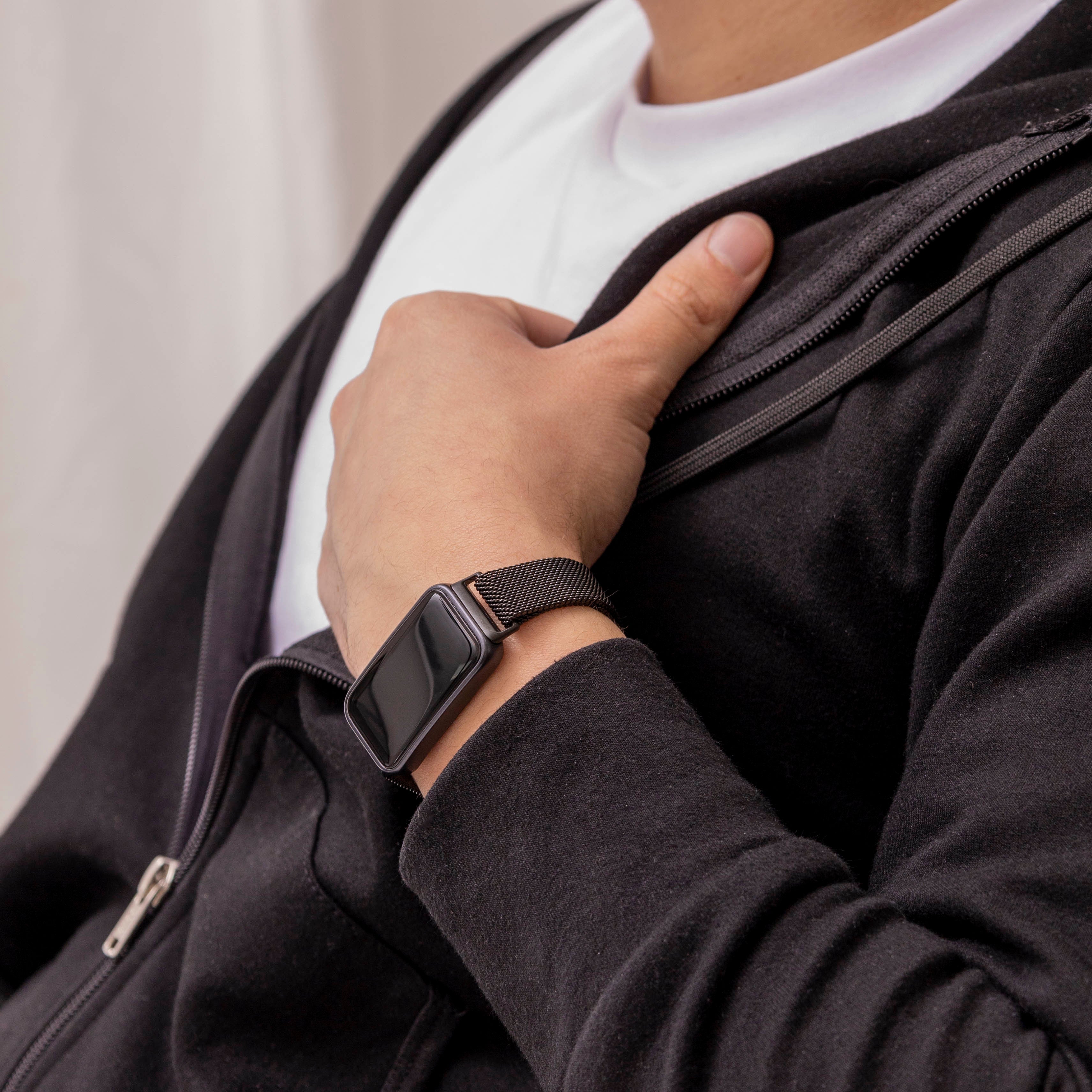 Huawei Band 10 Milanese band (zwart)